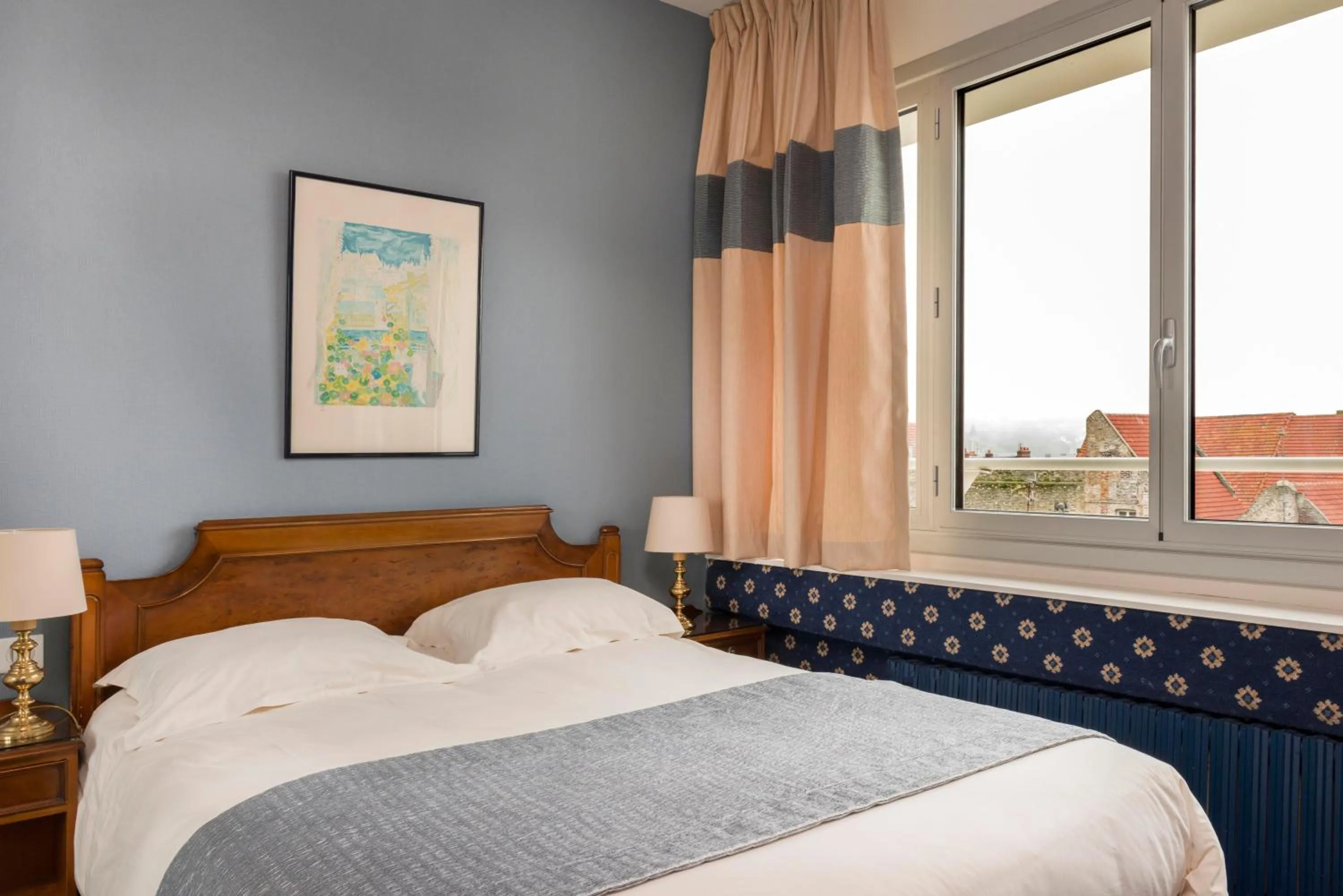 Photo of the whole room, Bed in Hotel Aguado