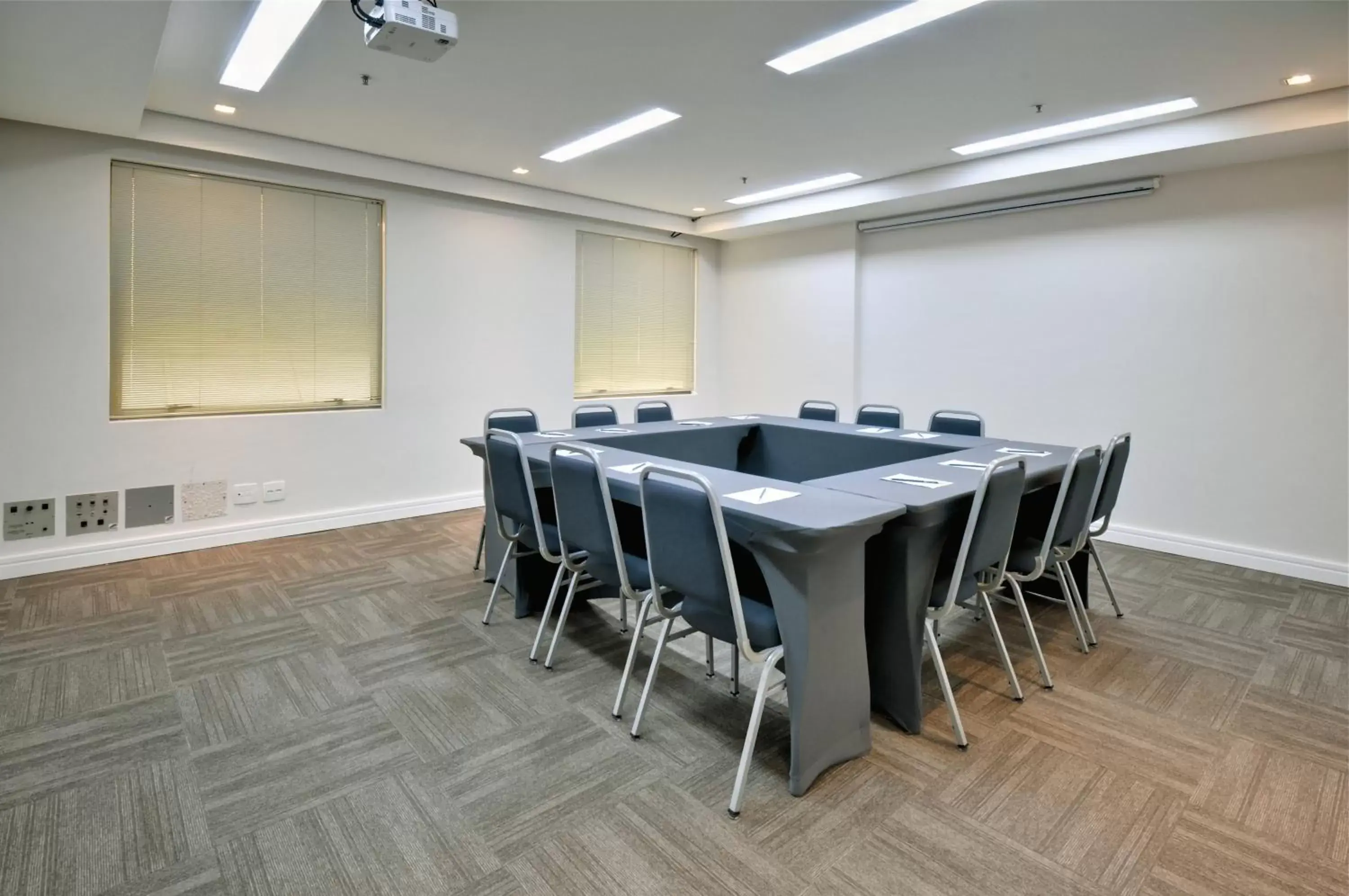 Meeting/conference room in Transamerica Executive Paulista