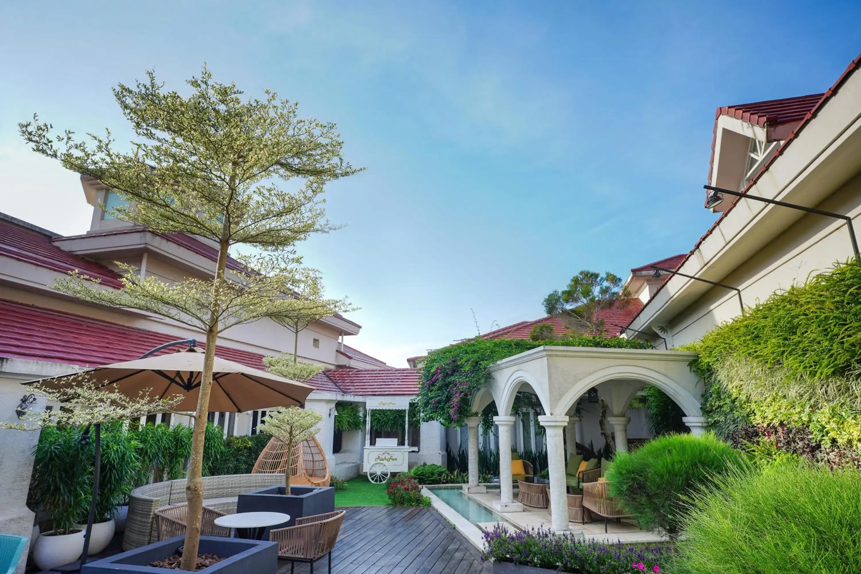 Garden view, Property Building in Farglory Hotel