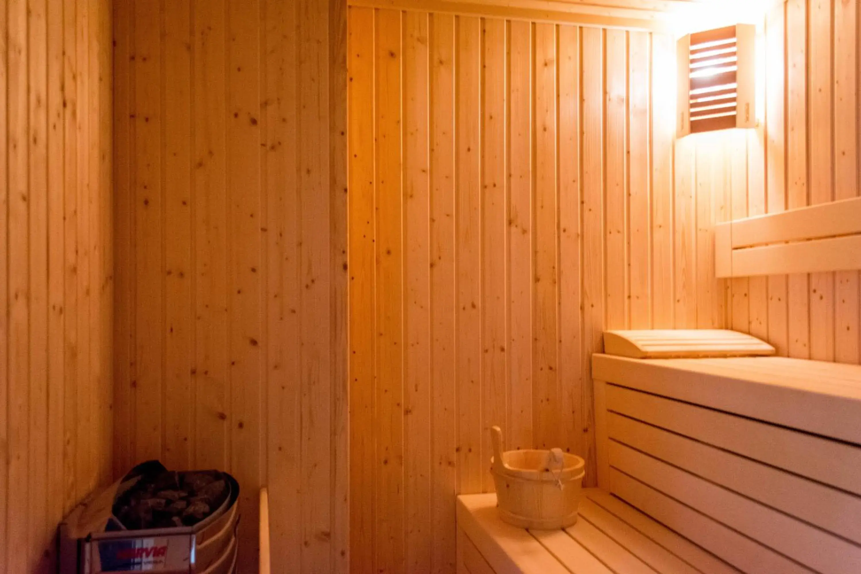 Sauna in Mandali Hotel