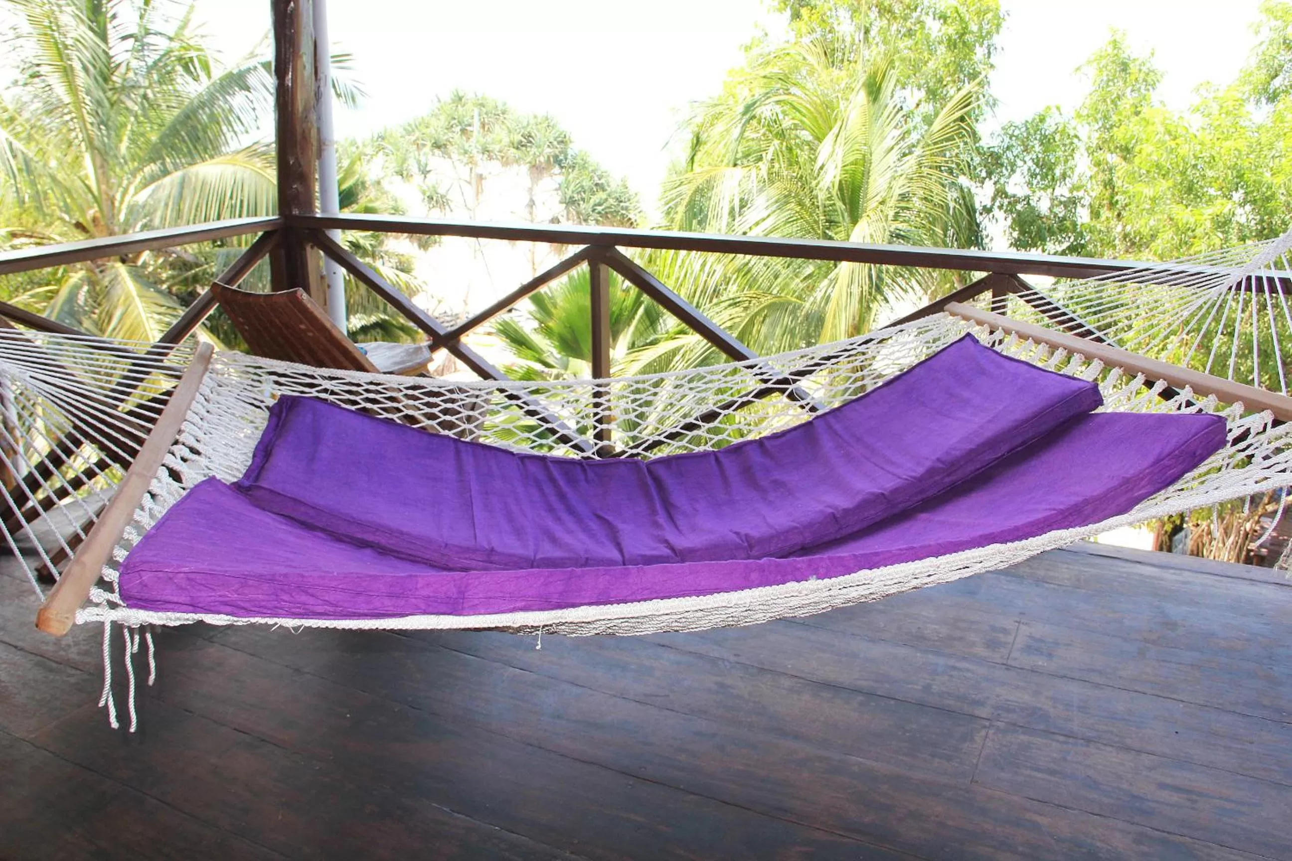 Day in Mnarani Beach Cottages