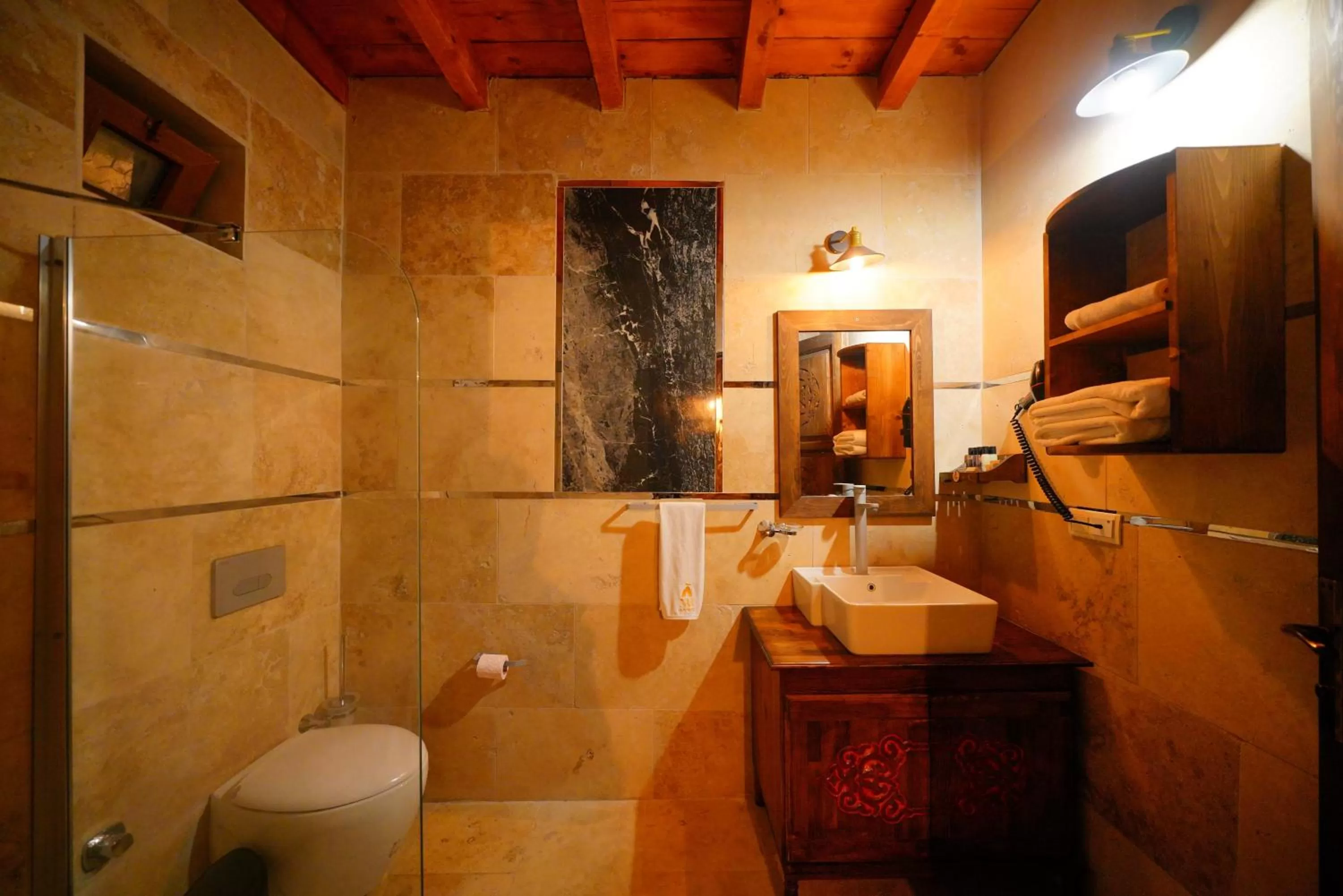 Bathroom in Cappadocia Nar Cave House & Swimming Pool