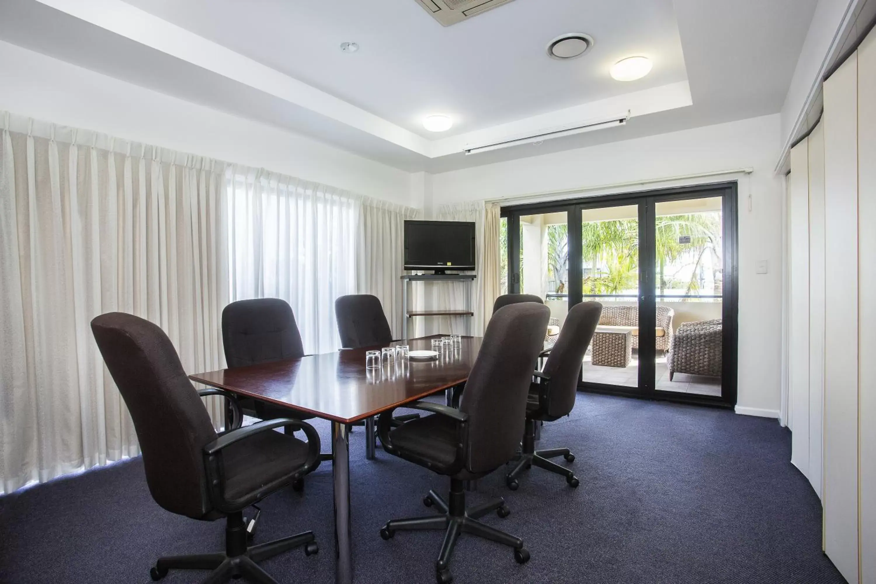 Meeting/conference room in Coral Cay Resort