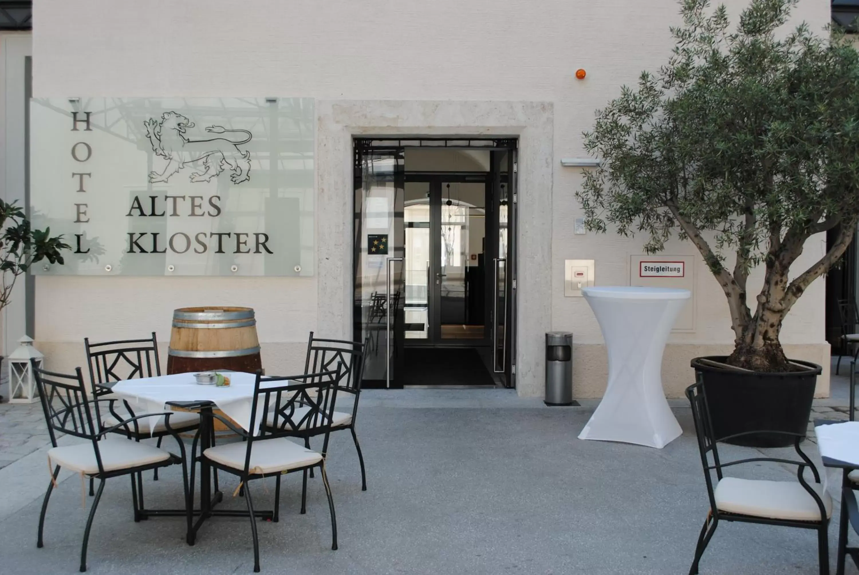 Patio in Hotel Altes Kloster