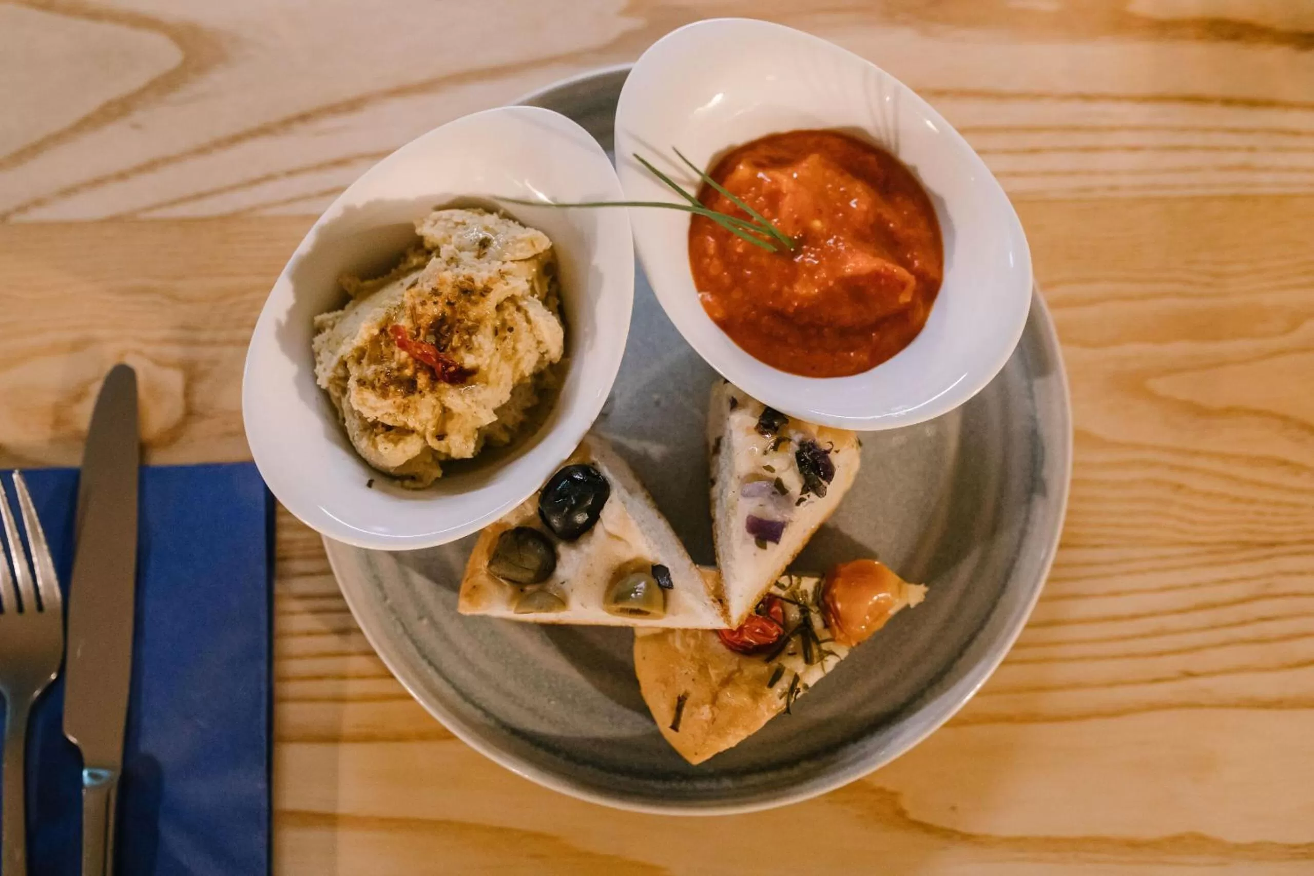 Dining area in The Kings Arms, Colchester A120