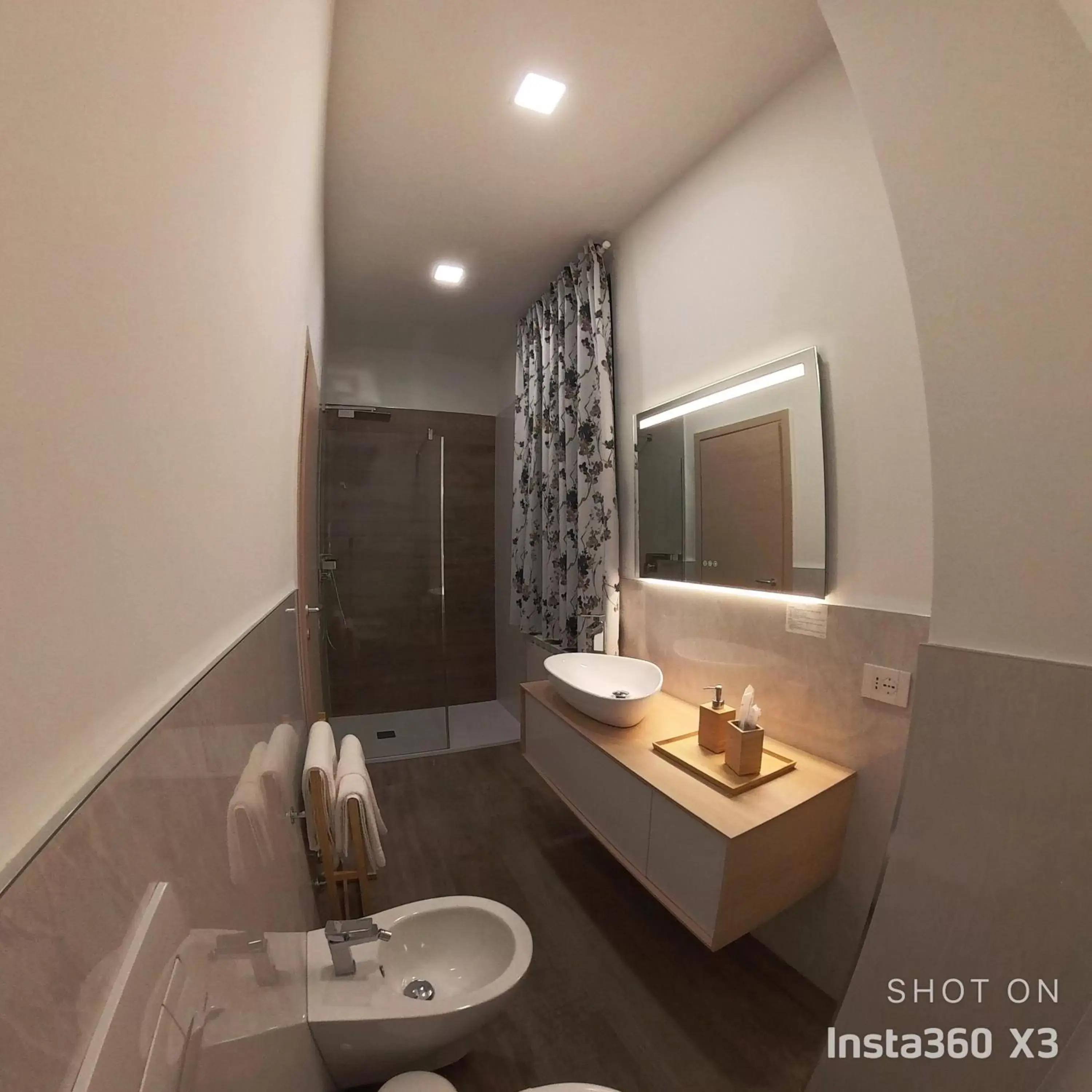 Shower, Bathroom in Cozy Living Bergamo