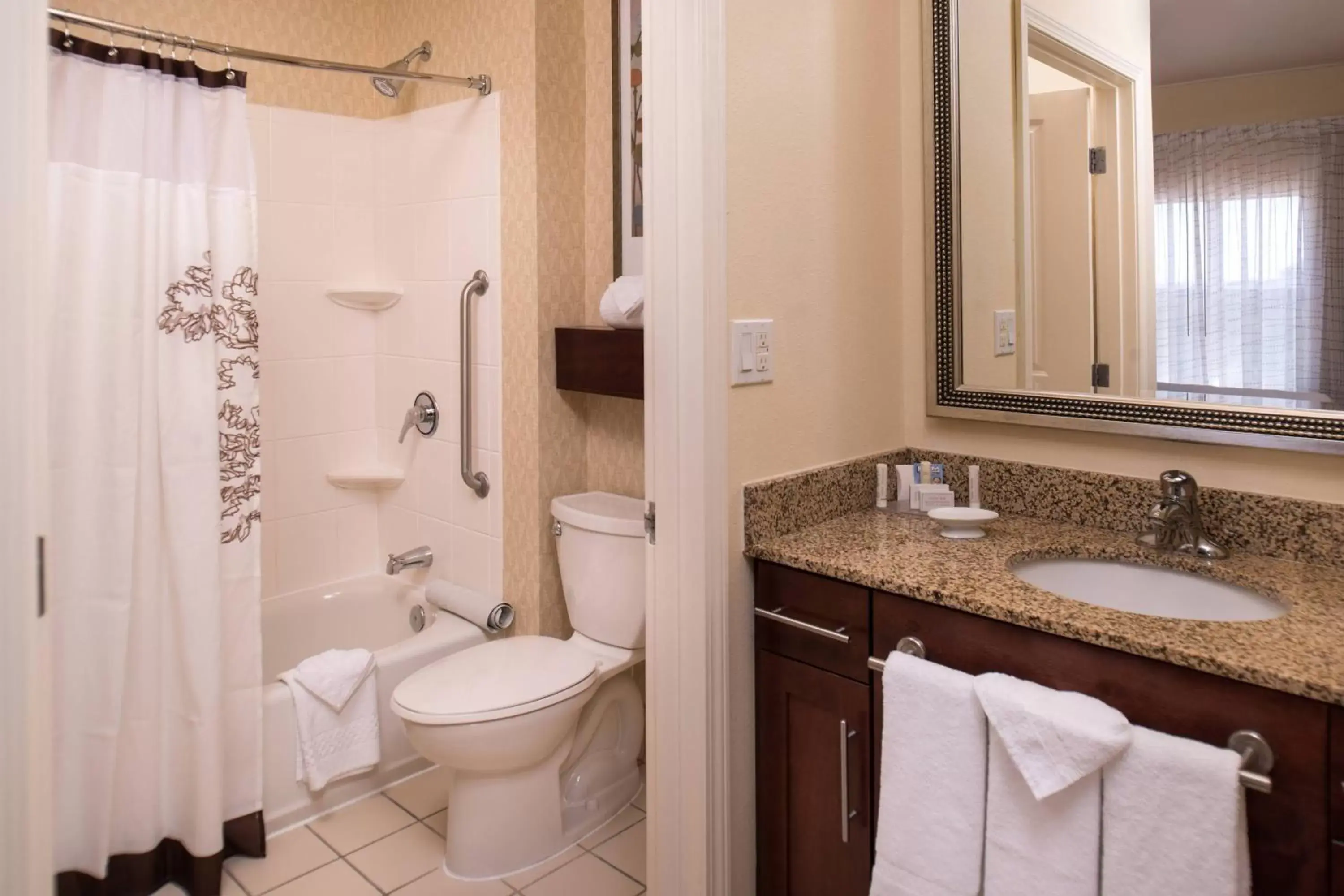 Bathroom in Residence Inn by Marriott Albuquerque Airport