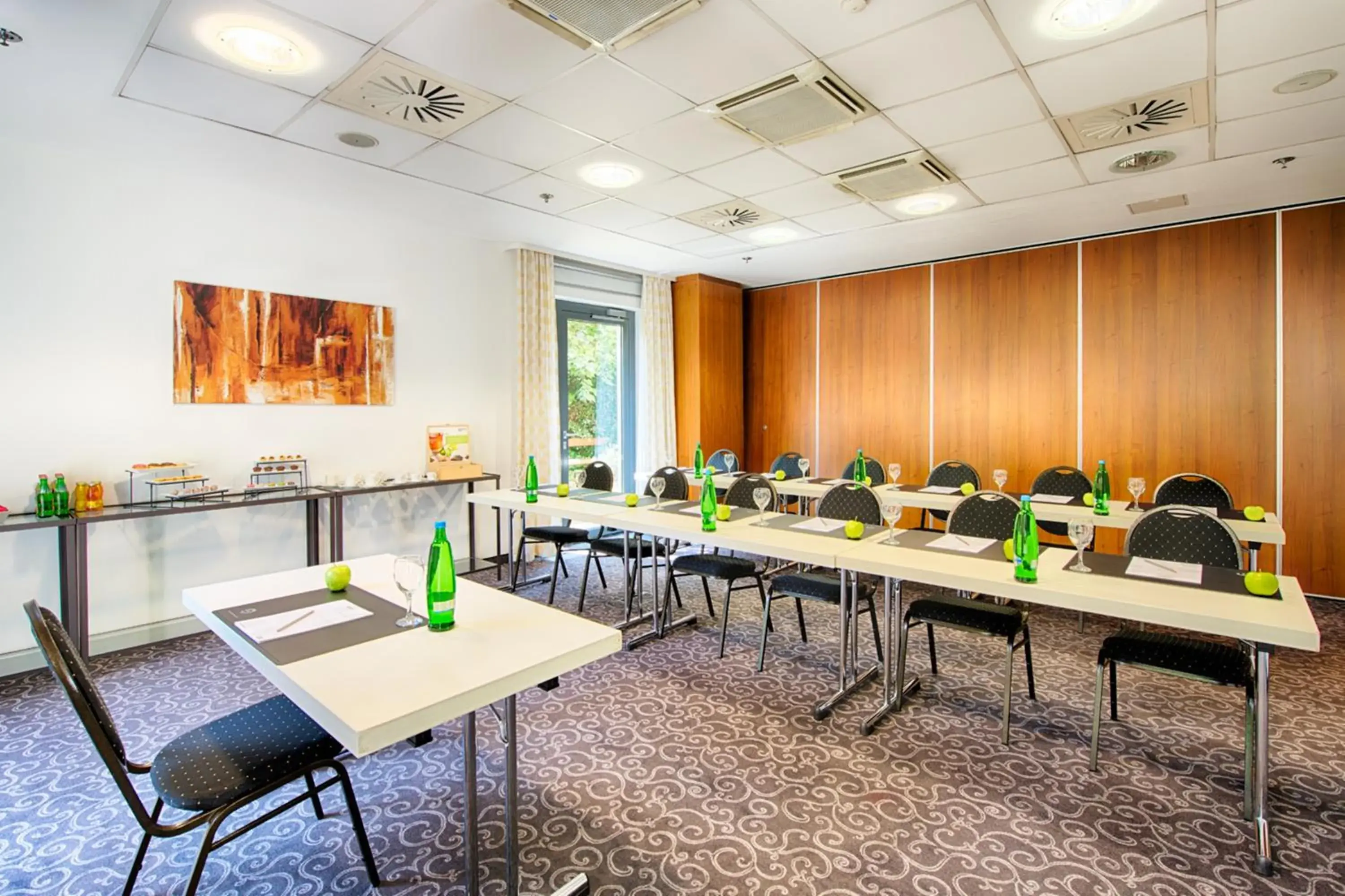 Meeting/conference room in Achat Premium Hotel Budapest