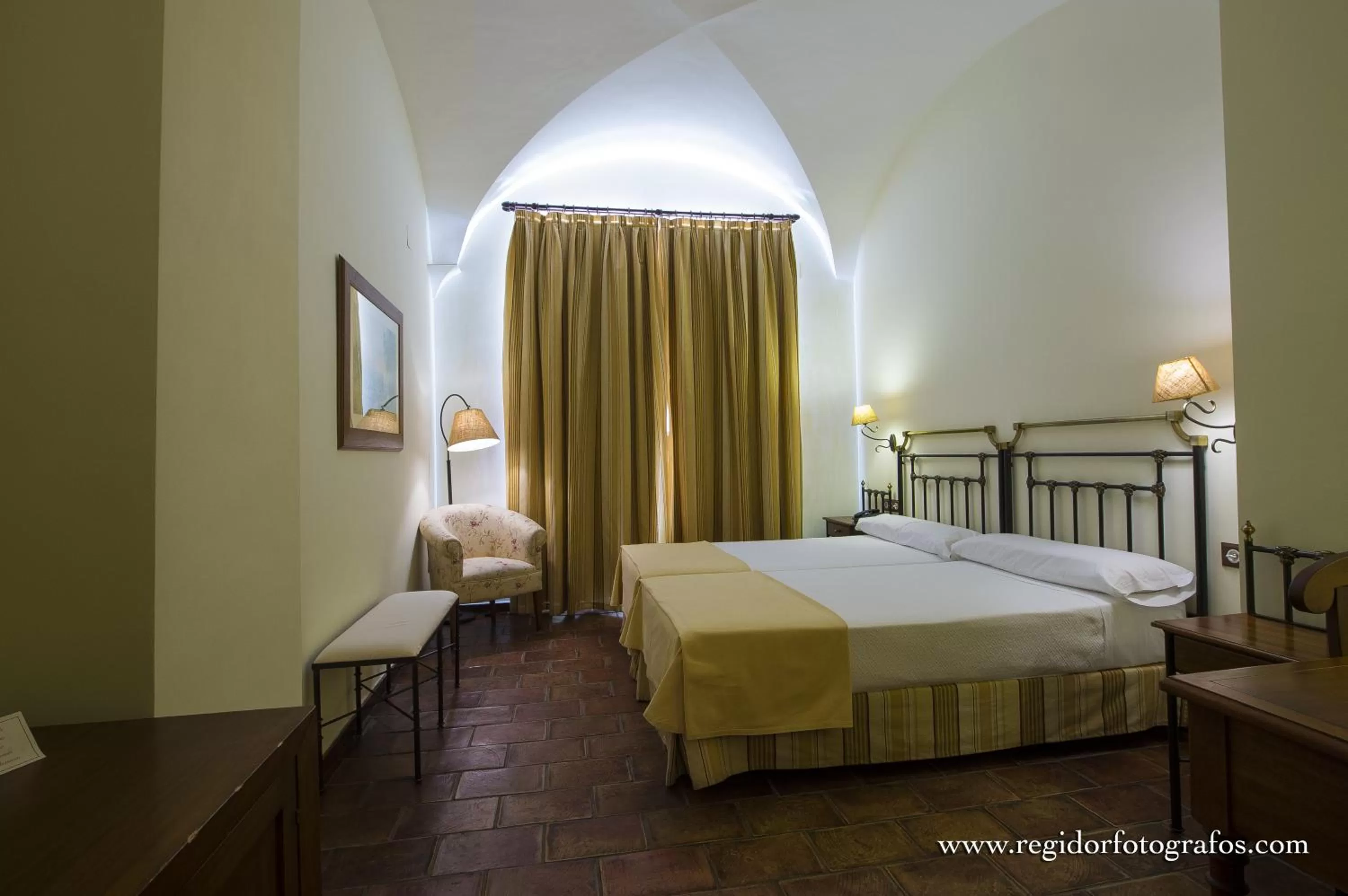 Photo of the whole room, Bed in Hospedium Hotel Cortijo Santa Cruz