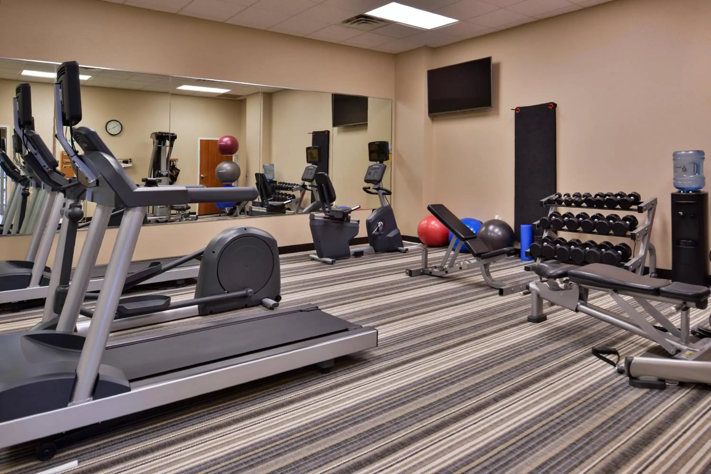 Fitness centre/facilities, Fitness Center/Facilities in Candlewood Suites Terre Haute, an IHG Hotel