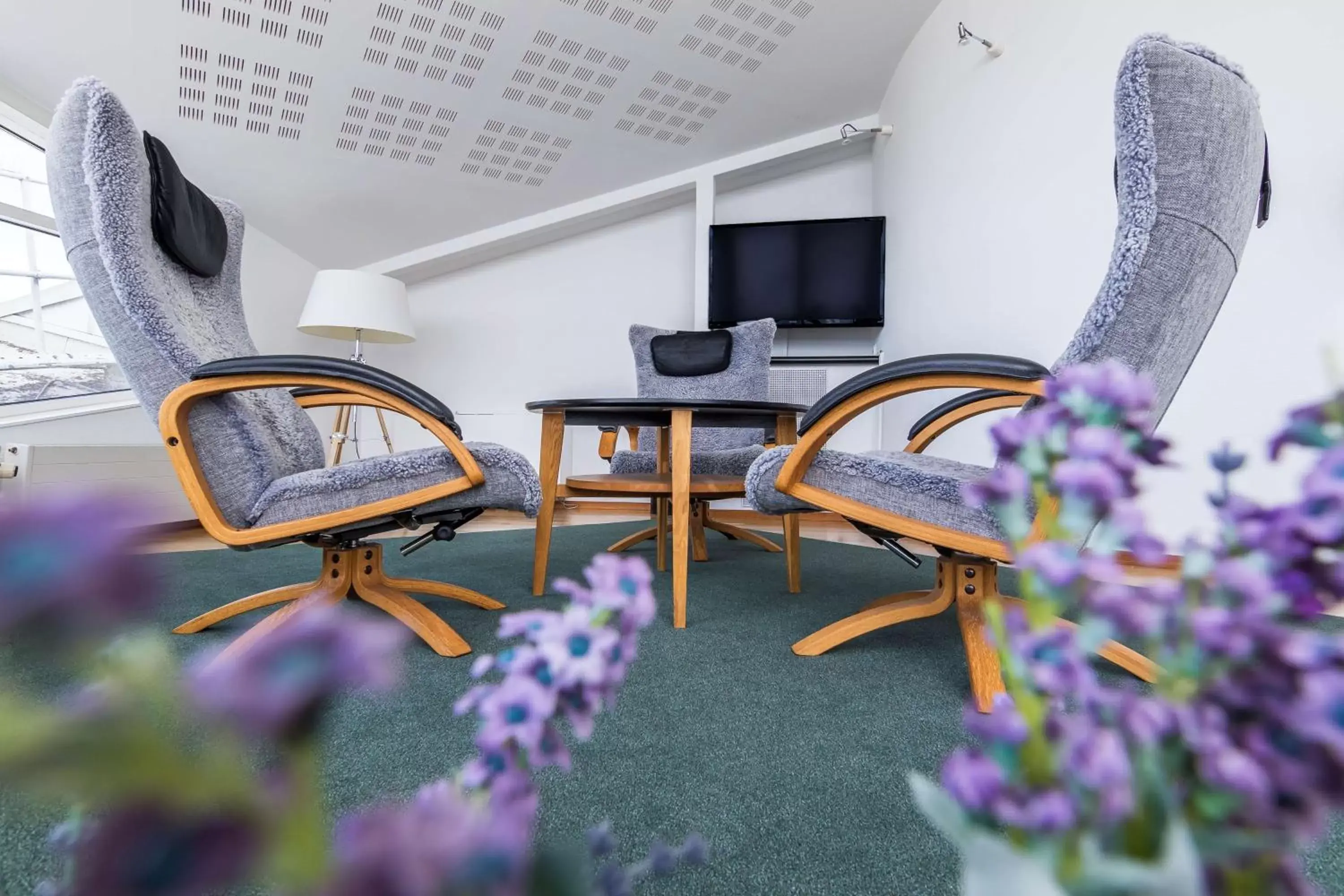 Photo of the whole room, Seating Area in Best Western Eurostop Orebro