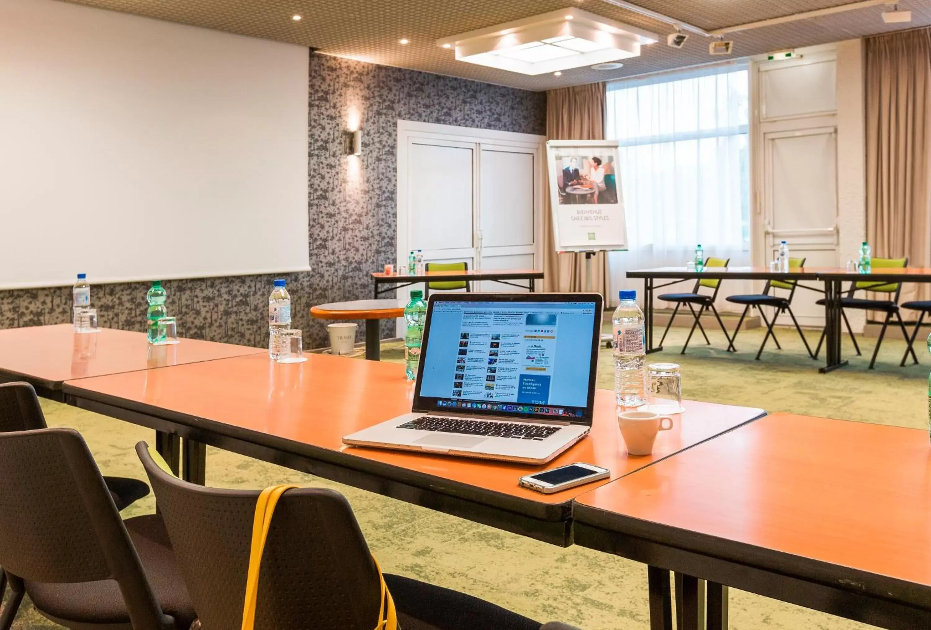 Meeting/conference room in ibis Styles Tours Sud