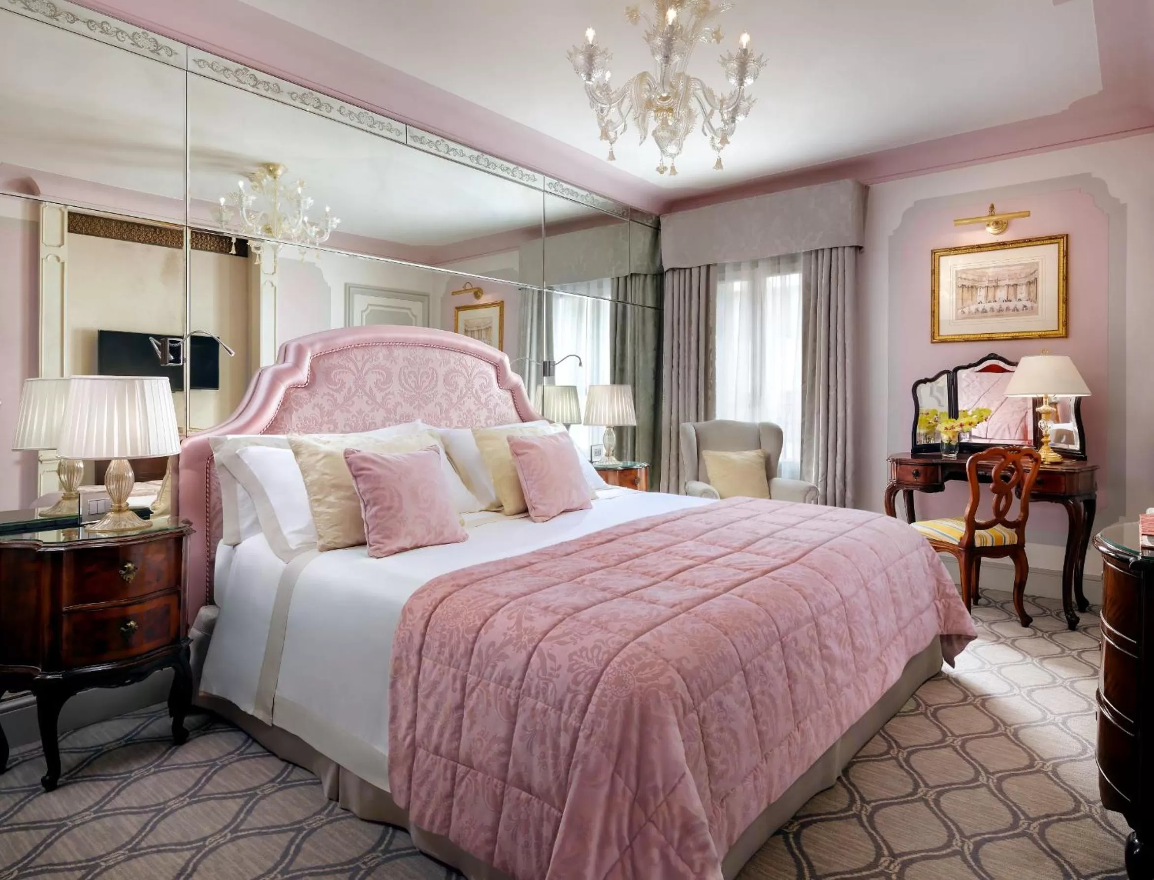 Bed in Hotel Danieli, Venice