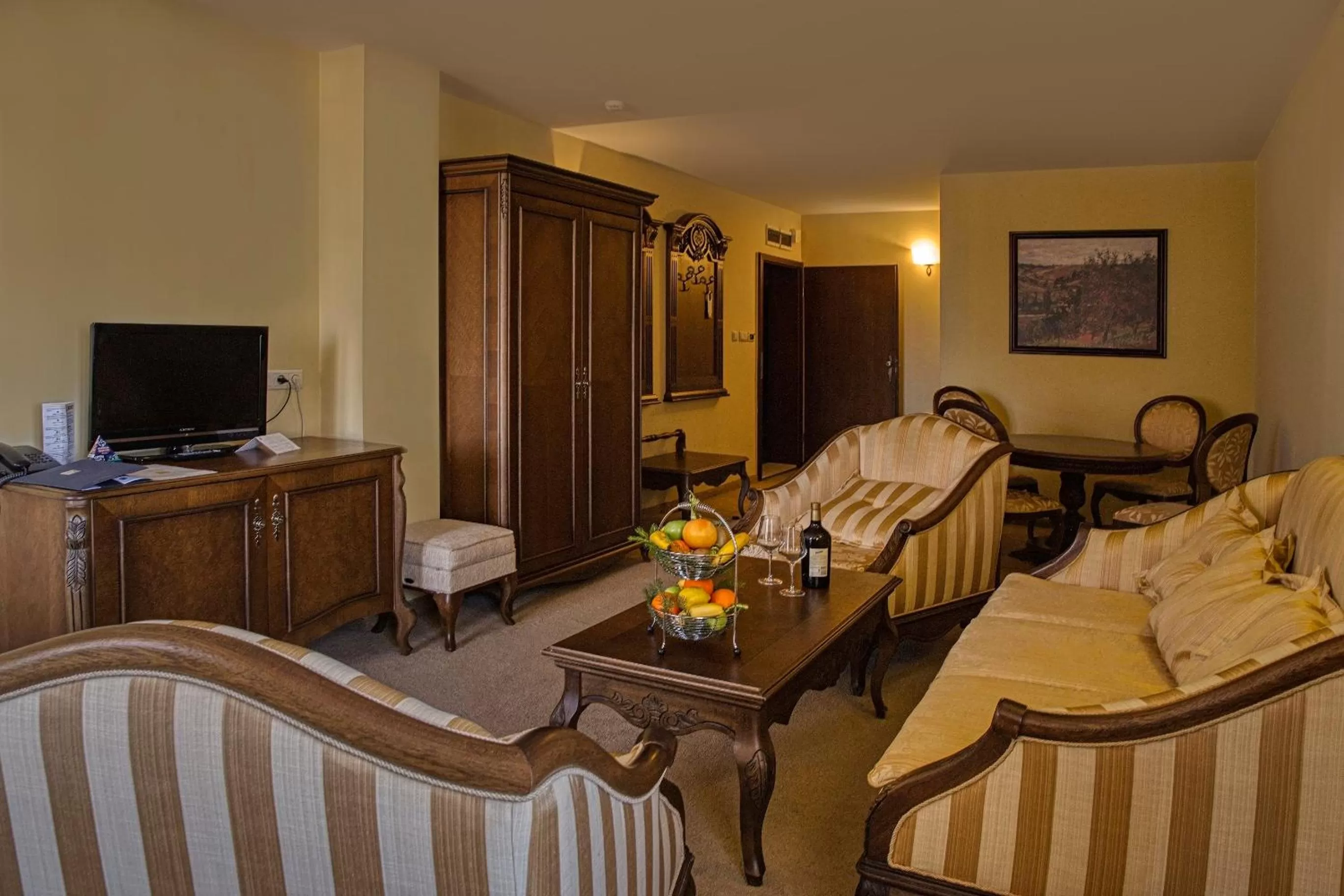 VIP Family Suite with Balcony in MPM Hotel Sport Ski-in, Ski-out