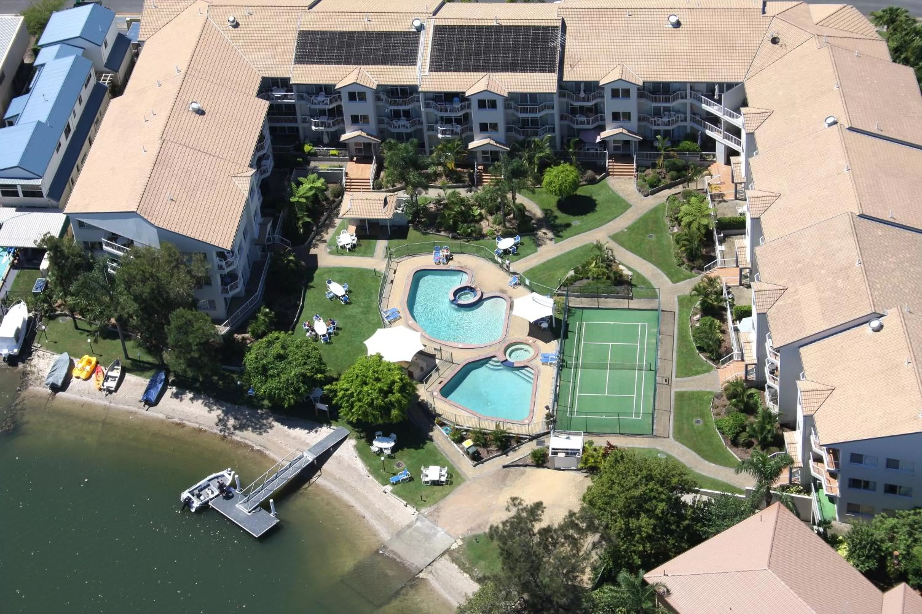 Bird's eye view in Pelican Cove Waterfront Apartment