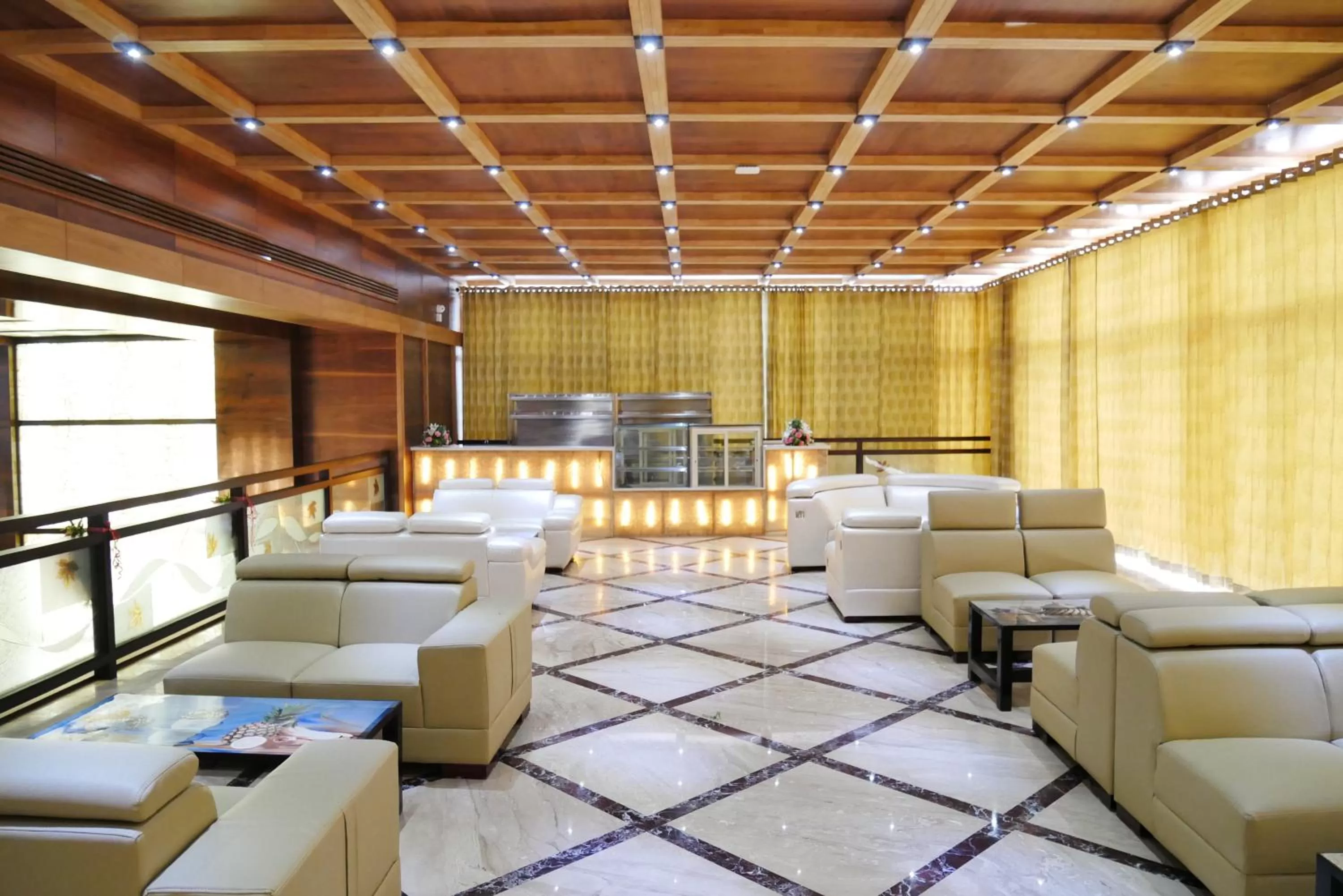 Restaurant/places to eat in Hotel Hills