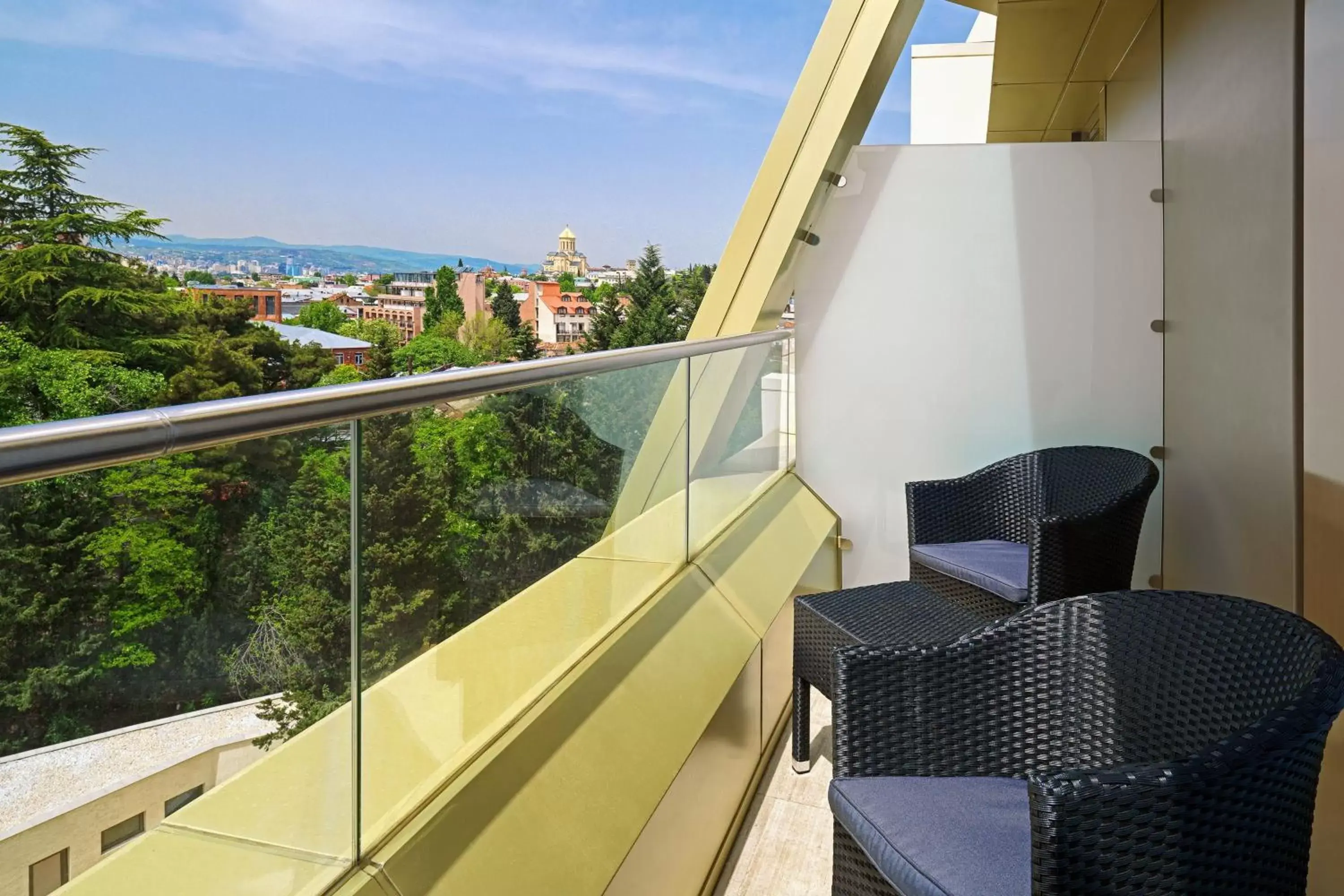 Photo of the whole room, Balcony/Terrace in Sheraton Grand Tbilisi Metechi Palace