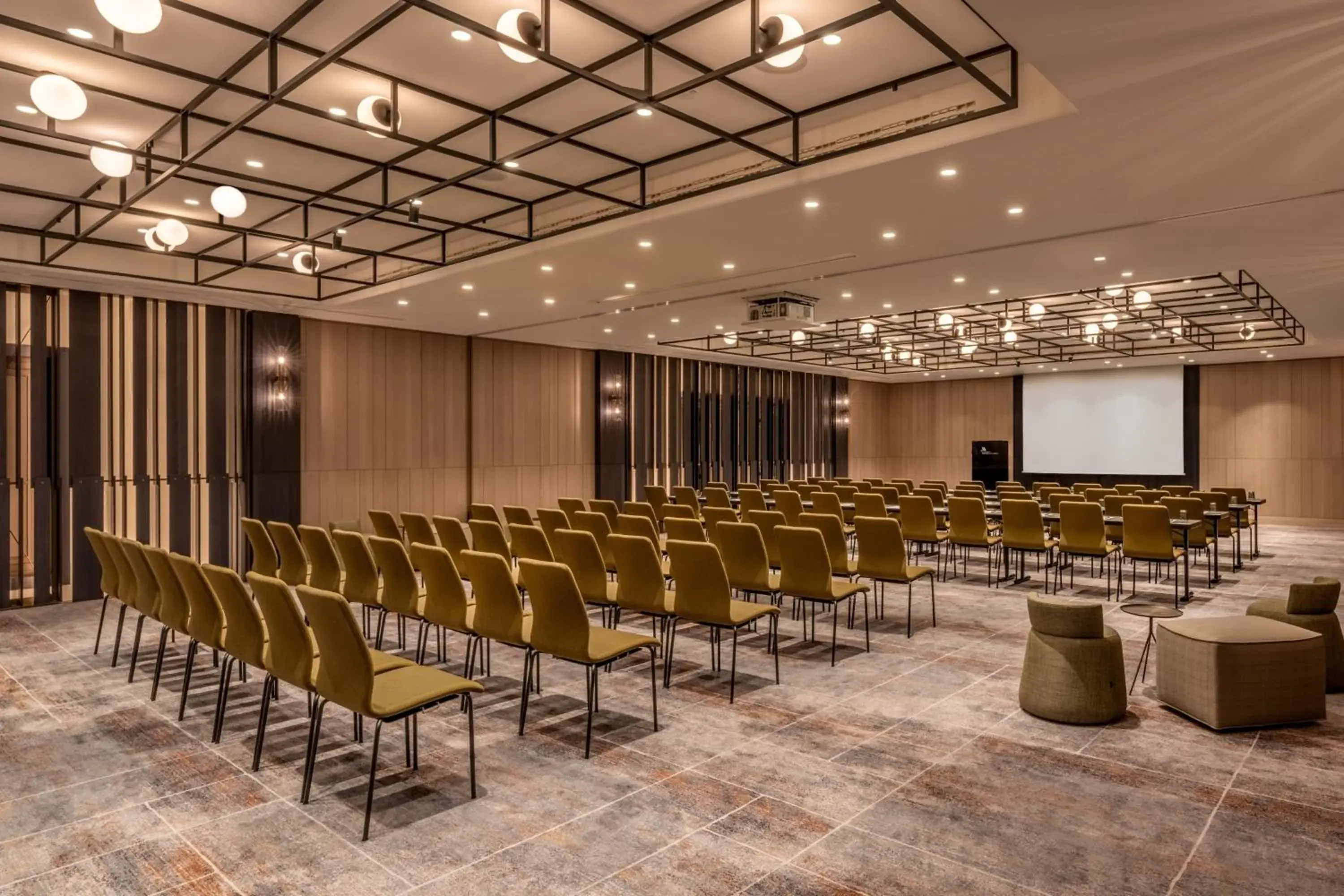 Meeting/conference room in Munich Marriott Hotel City West