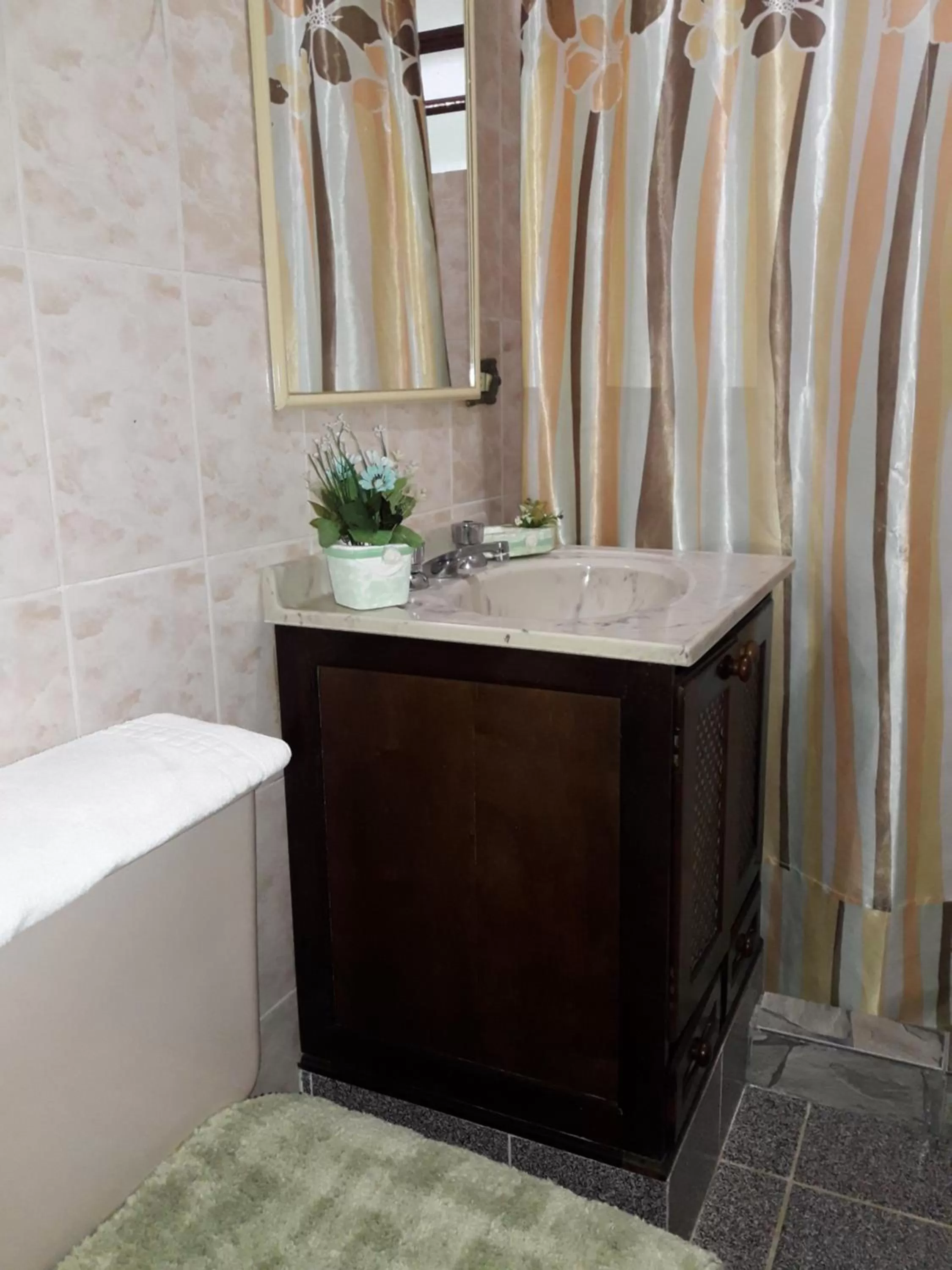 Bathroom in Rancho da Raposa