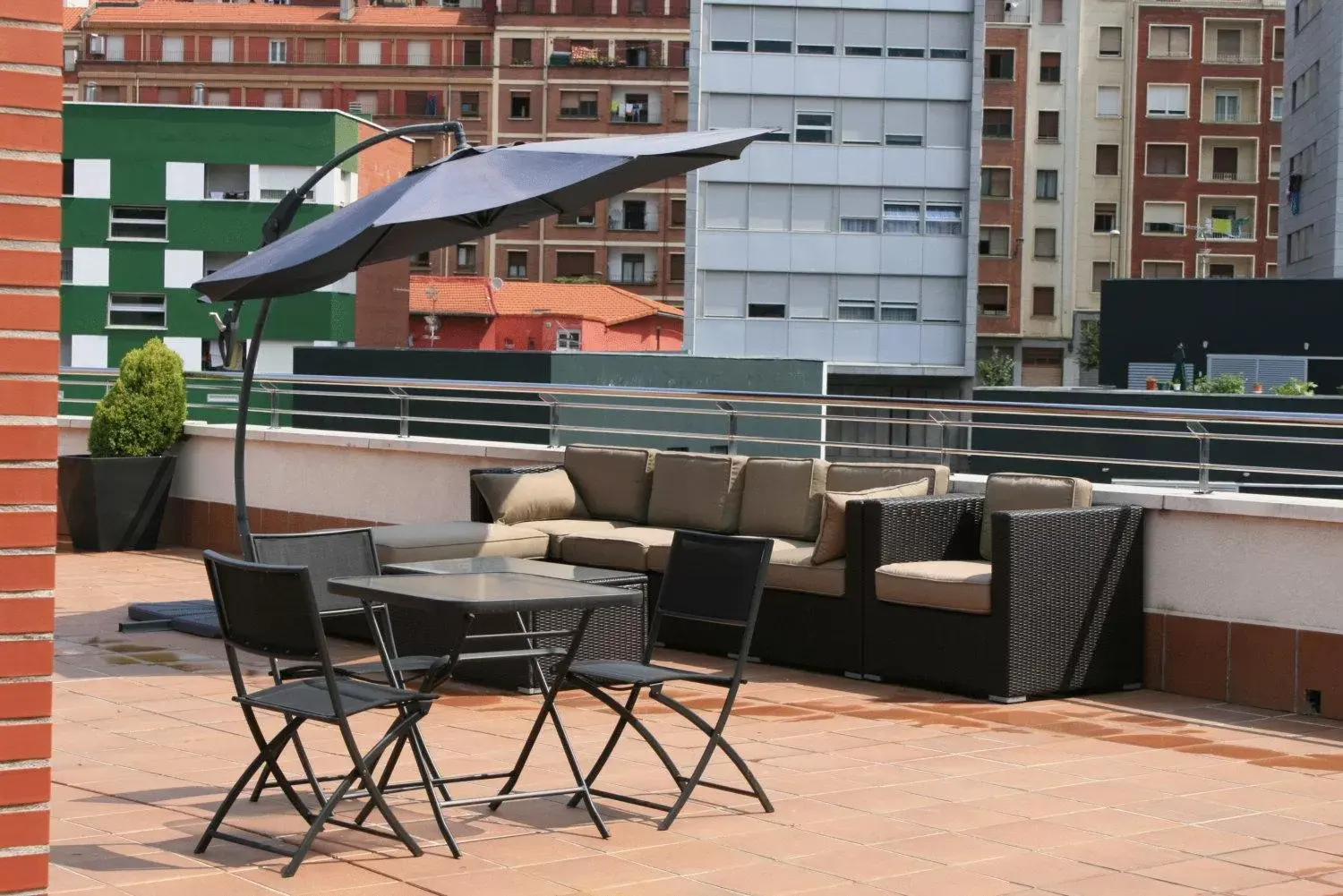 Balcony/Terrace in Bilbao Apartamentos Atxuri