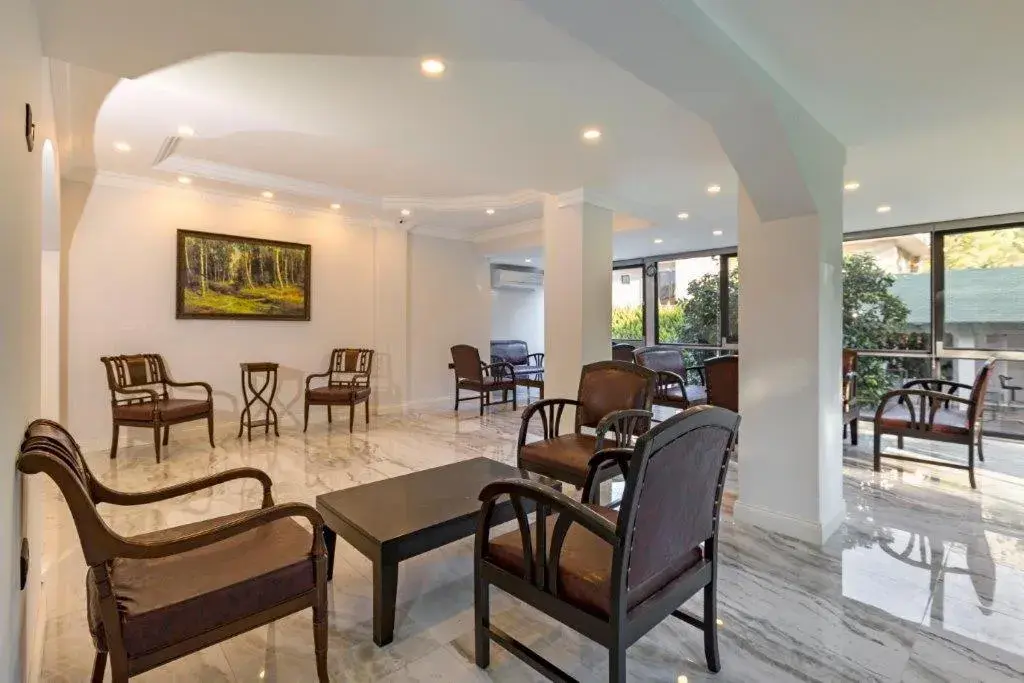 Lobby or reception in Forest Park Hotel Lobby or reception in Forest Park Hotel