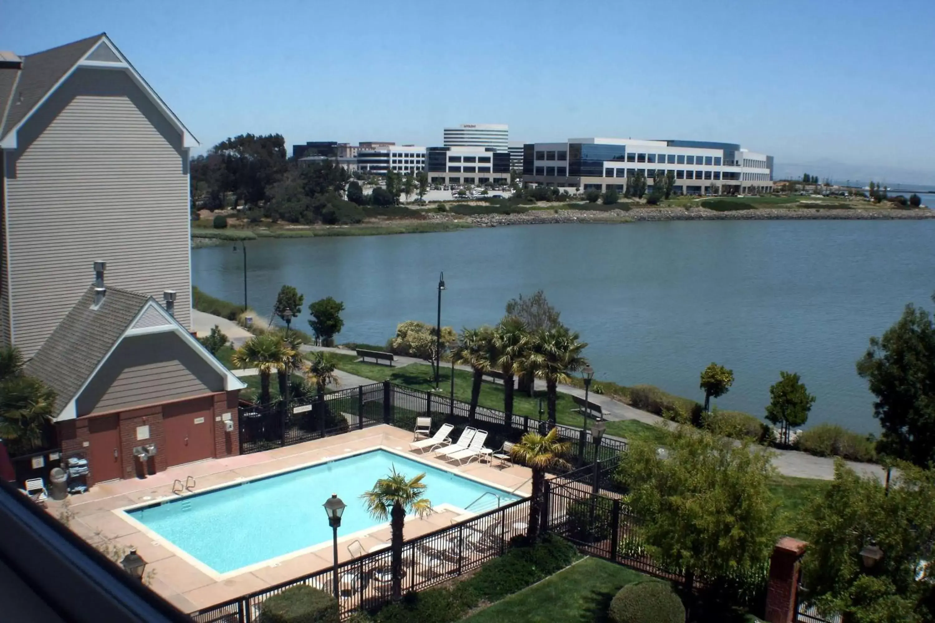 Swimming pool, Pool View in Sonesta ES Suites San Francisco Airport Oyster Point Waterfront