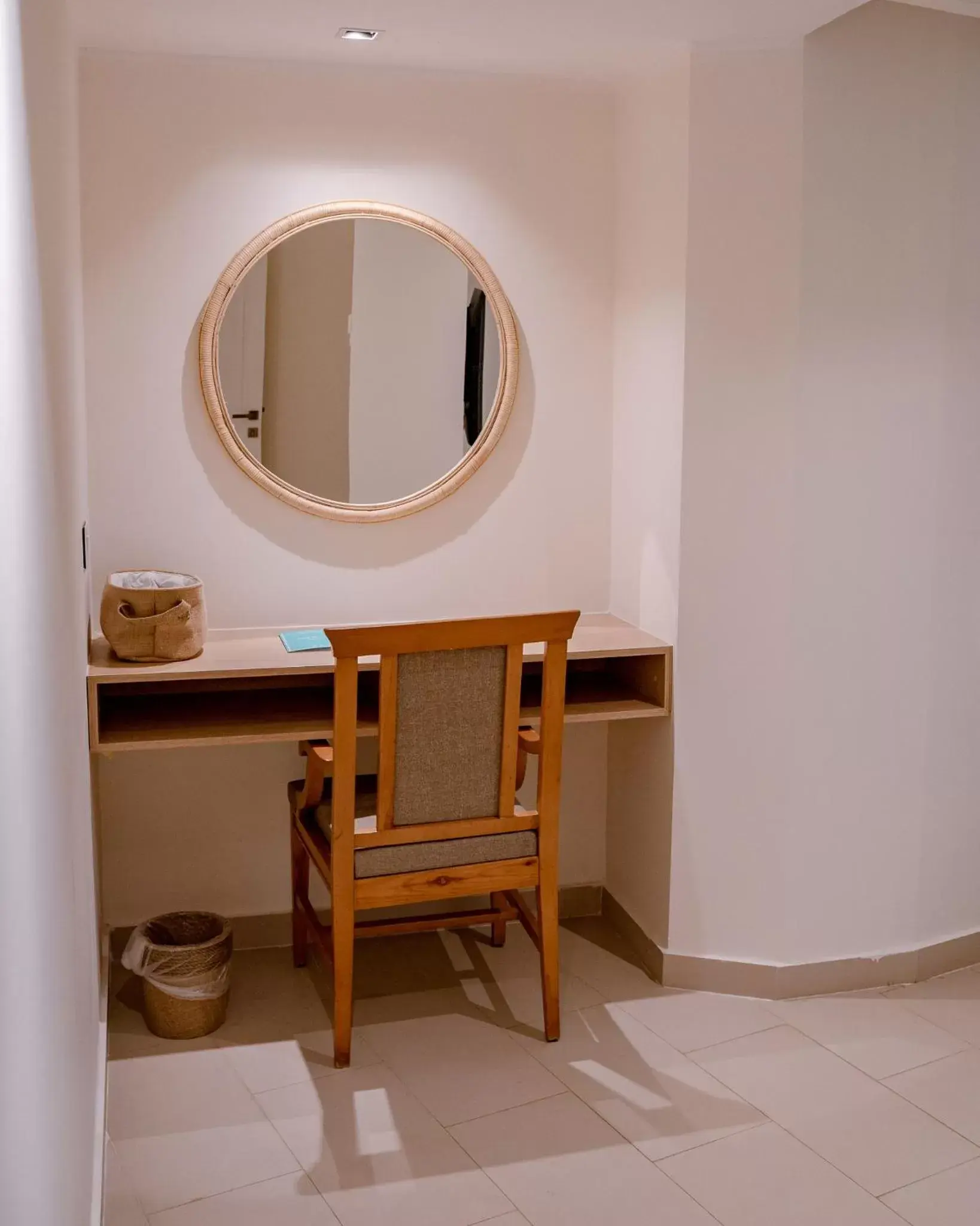 Seating area, TV/Entertainment Center in Fort Arabesque Resort, Spa & Villas