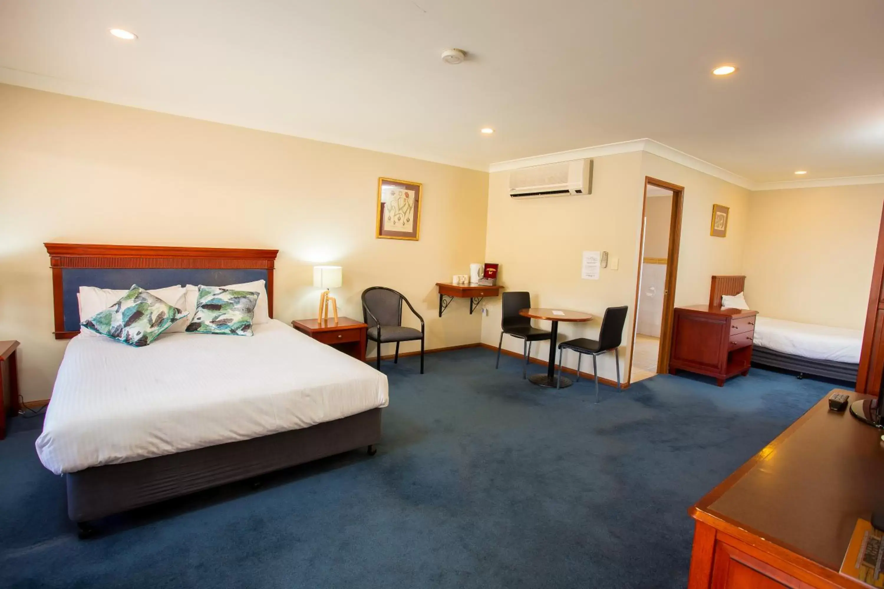 Photo of the whole room, Room Photo in Nightcap at Federal Hotel Toowoomba