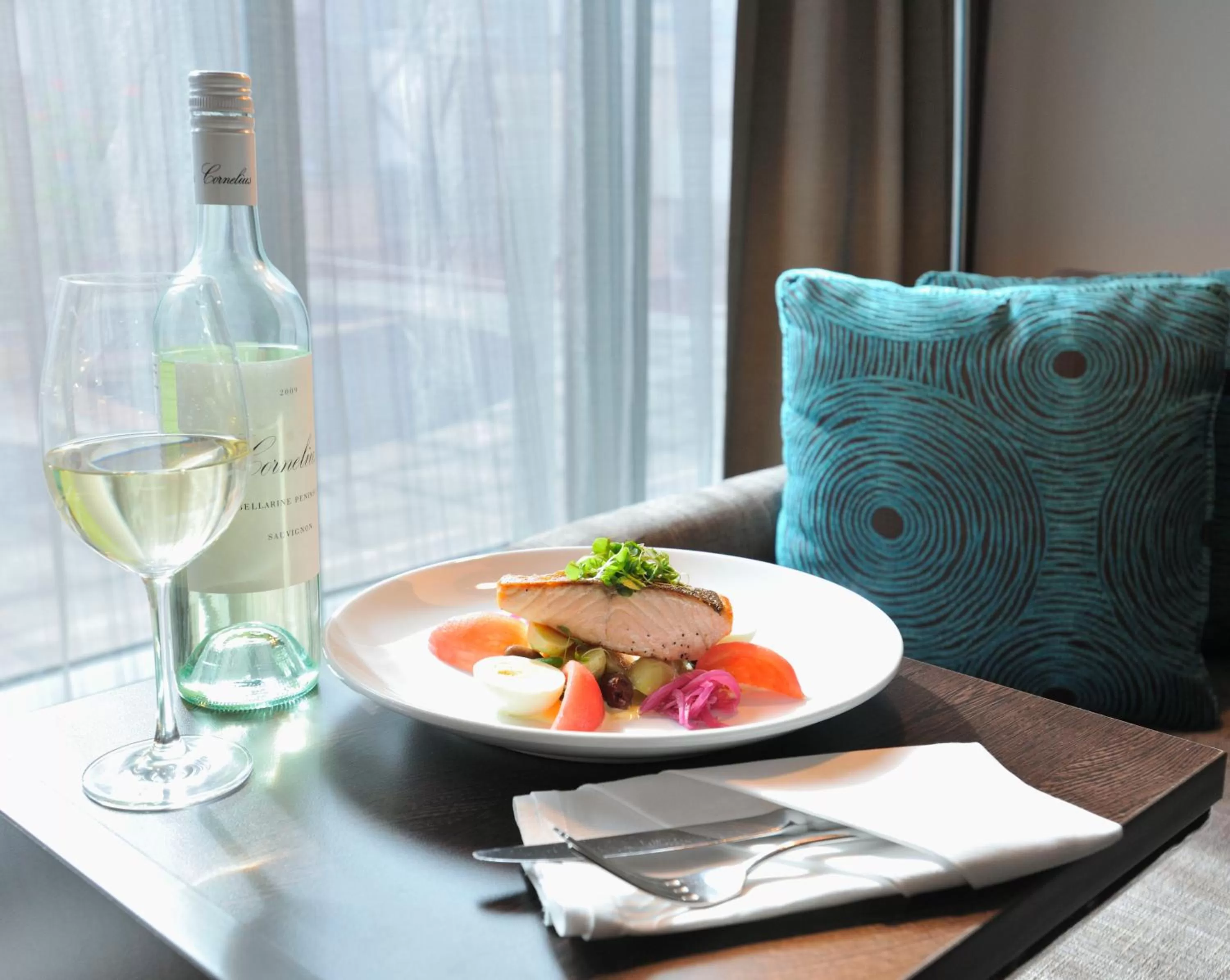 Food and drinks in Novotel Melbourne On Collins