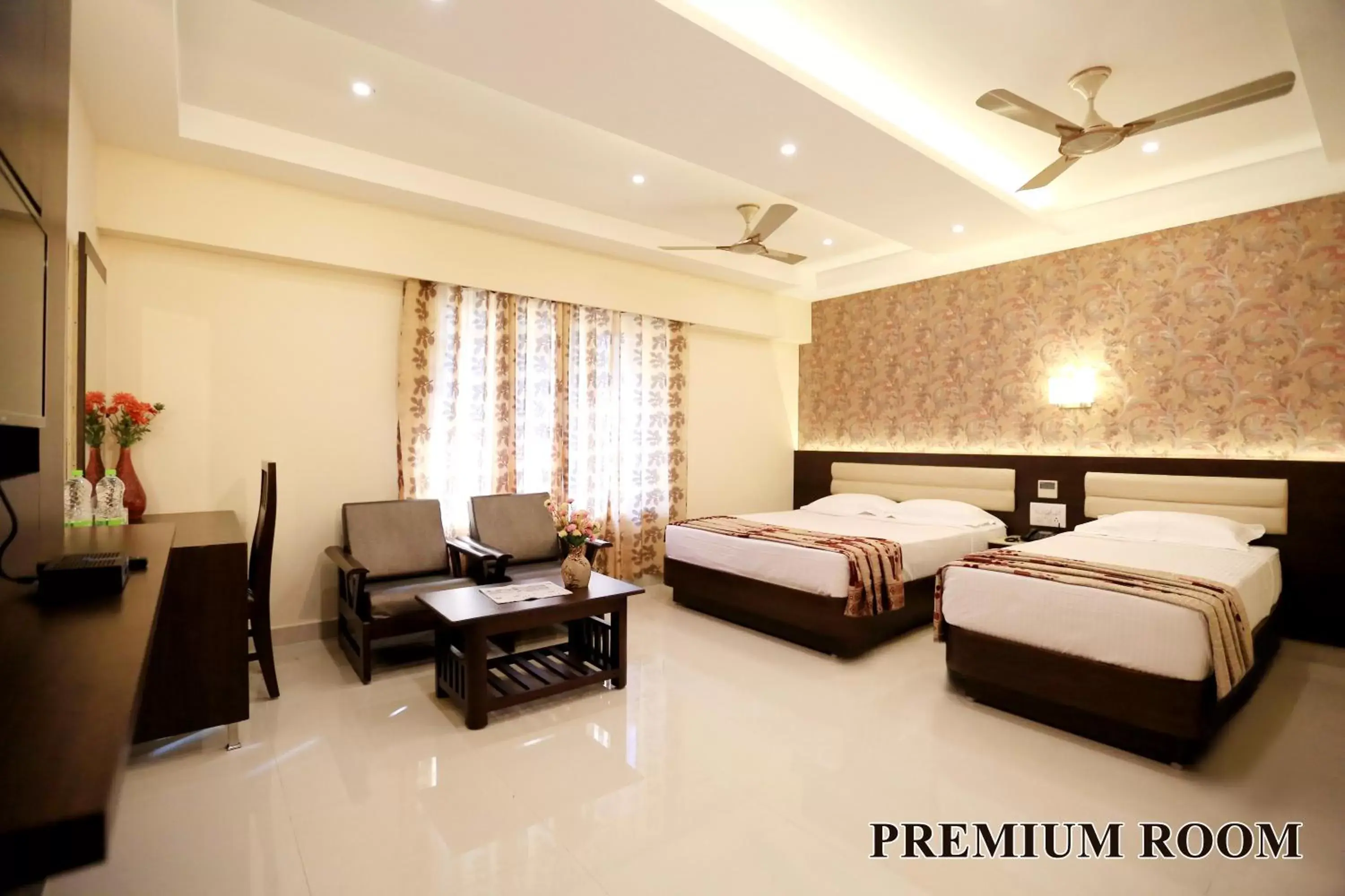 Comfort Triple Room in Hotel Deepam Comfort Triple Room in Hotel Deepam