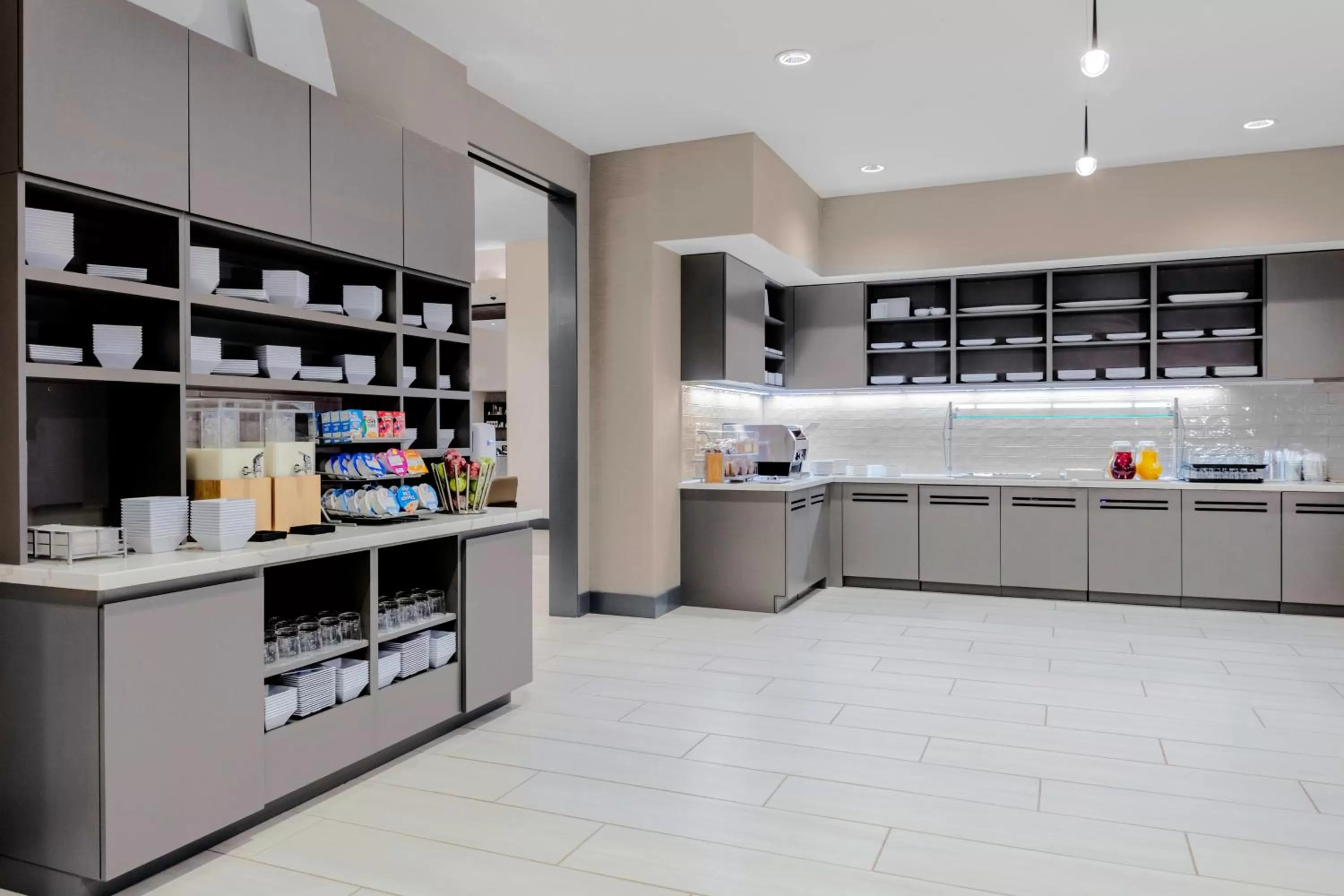 Kitchen or kitchenette in Hyatt House Charlotte Rea Farms