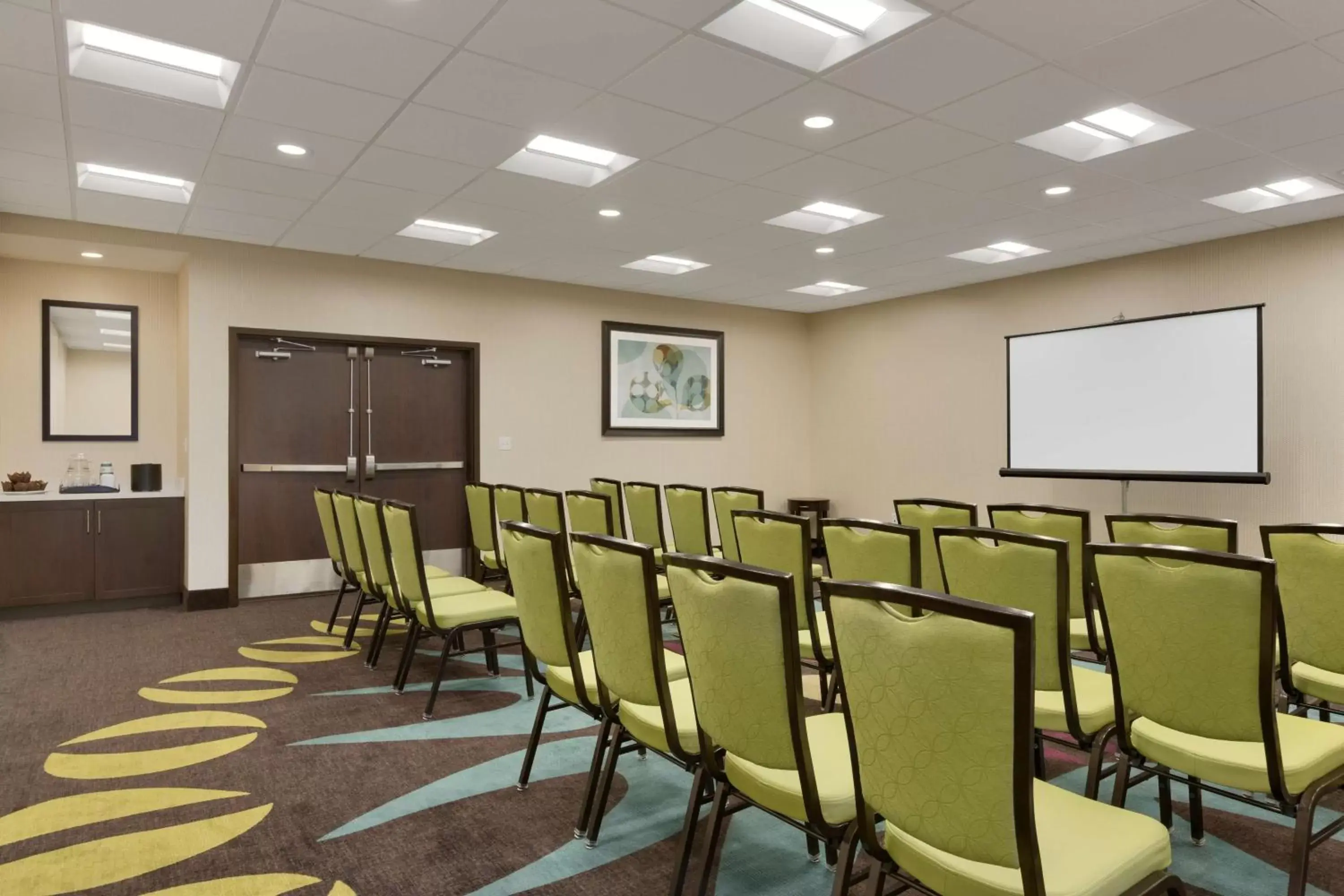 Meeting/conference room in Homewood Suites Mobile