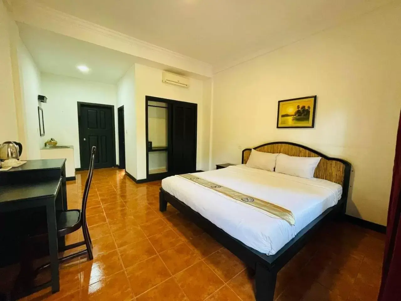 Deluxe Double Room in Angkor Tiger Resort Deluxe Double Room in Angkor Tiger Resort