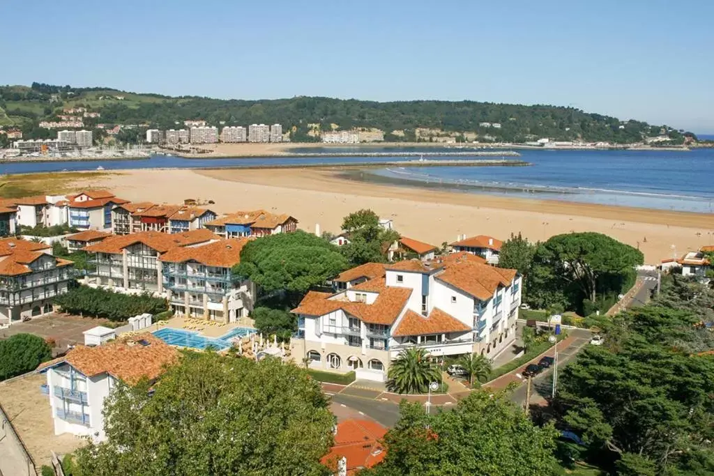 Bird's eye view, Bird's-eye View in Hôtel Ibaia