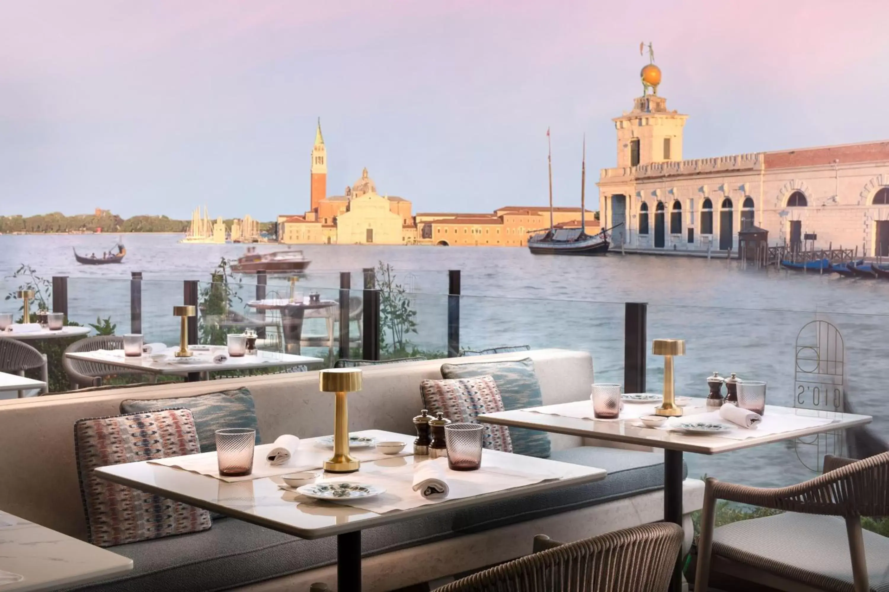 Restaurant/places to eat in The St. Regis Venice