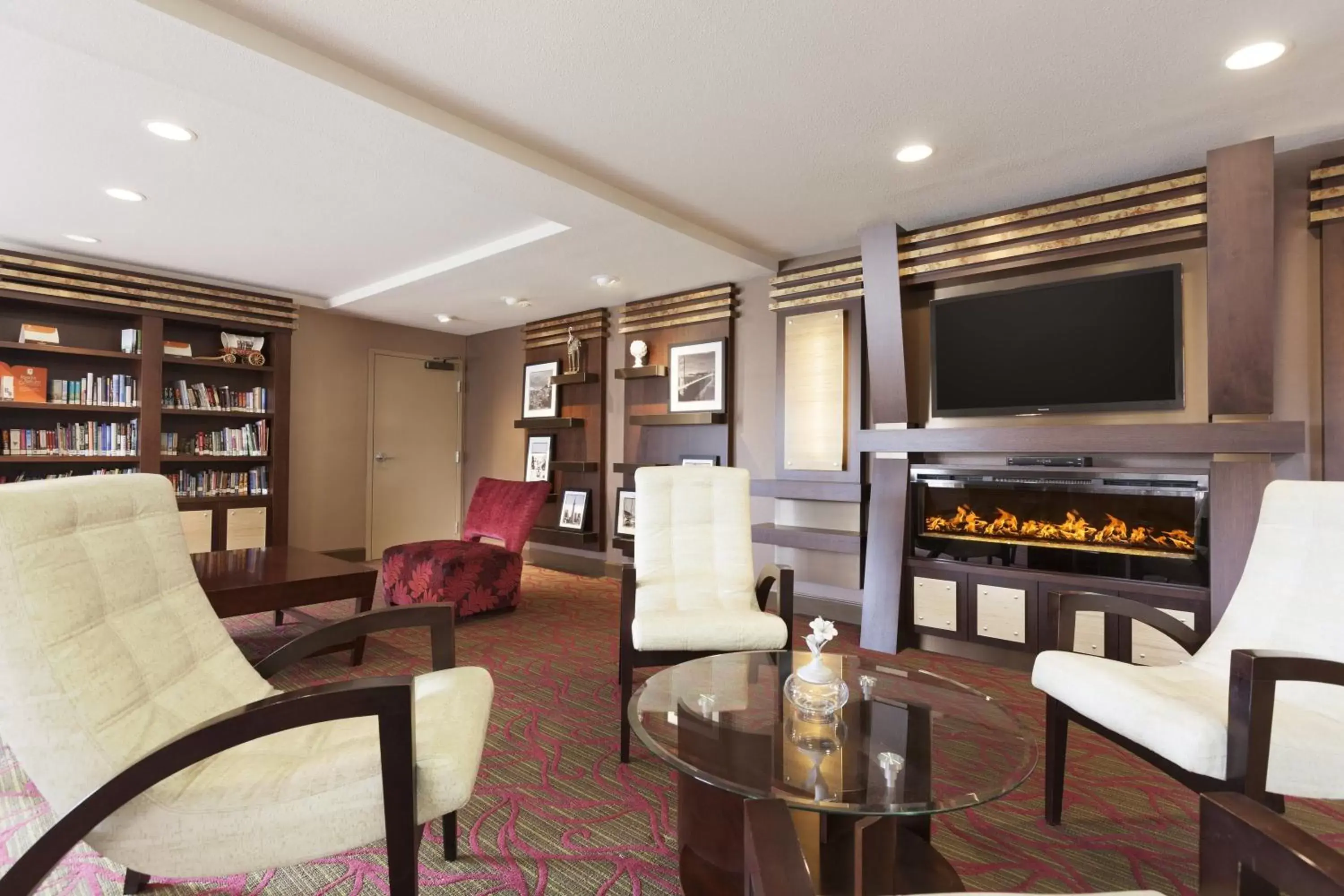 Lobby or reception, Seating Area in Country Inn & Suites by Radisson, San Carlos, CA