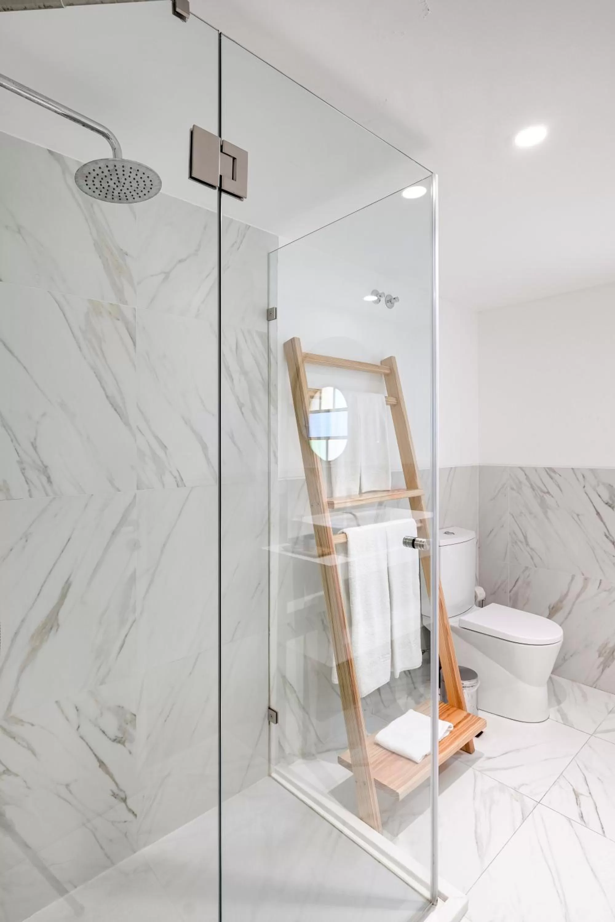 Bathroom in 1869 Príncipe Real House