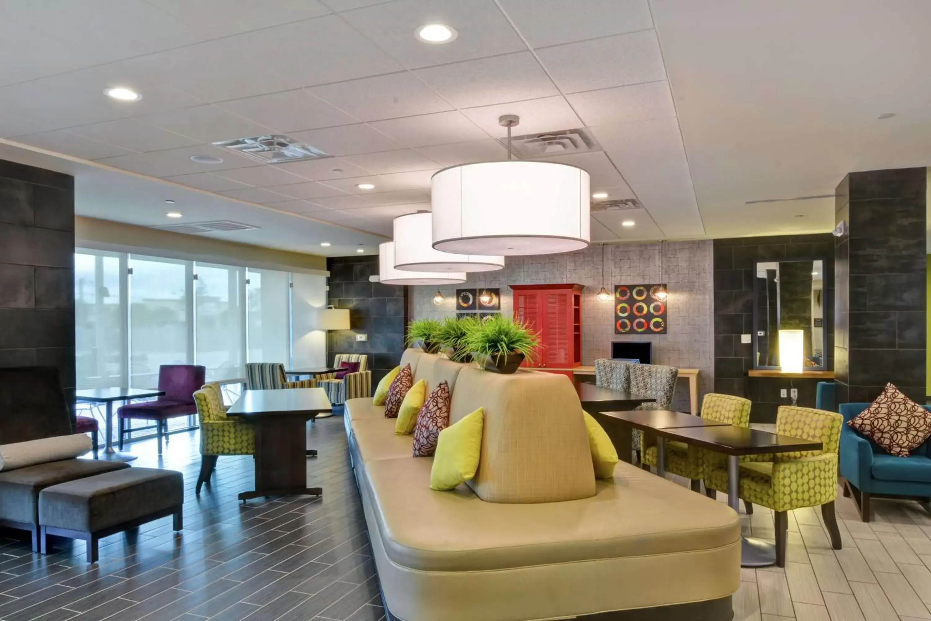 Lobby or reception, Lounge/Bar in Home2 Suites By Hilton Baytown