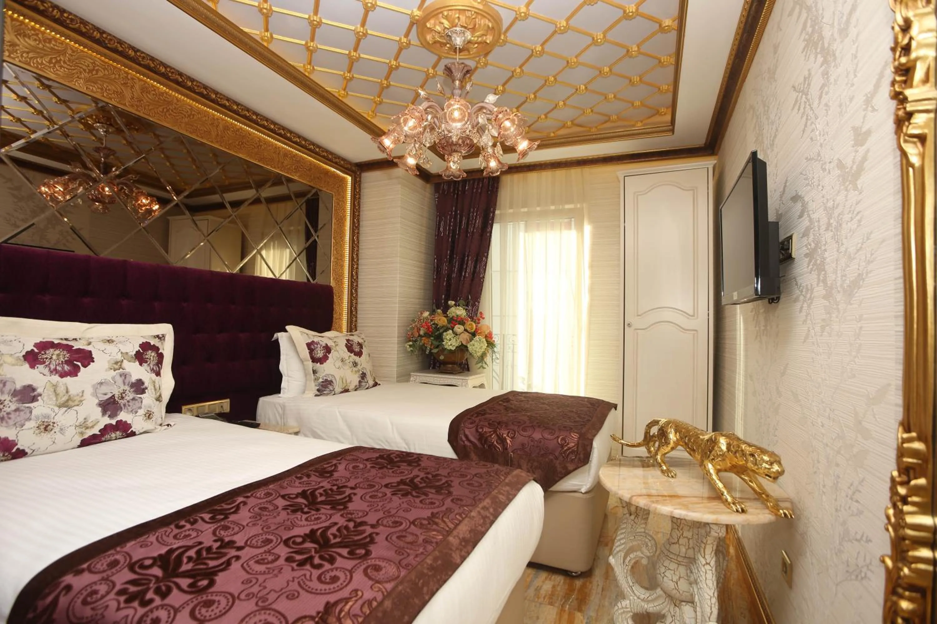 Day, Bed in Laleli Blue Marmaray Hotel