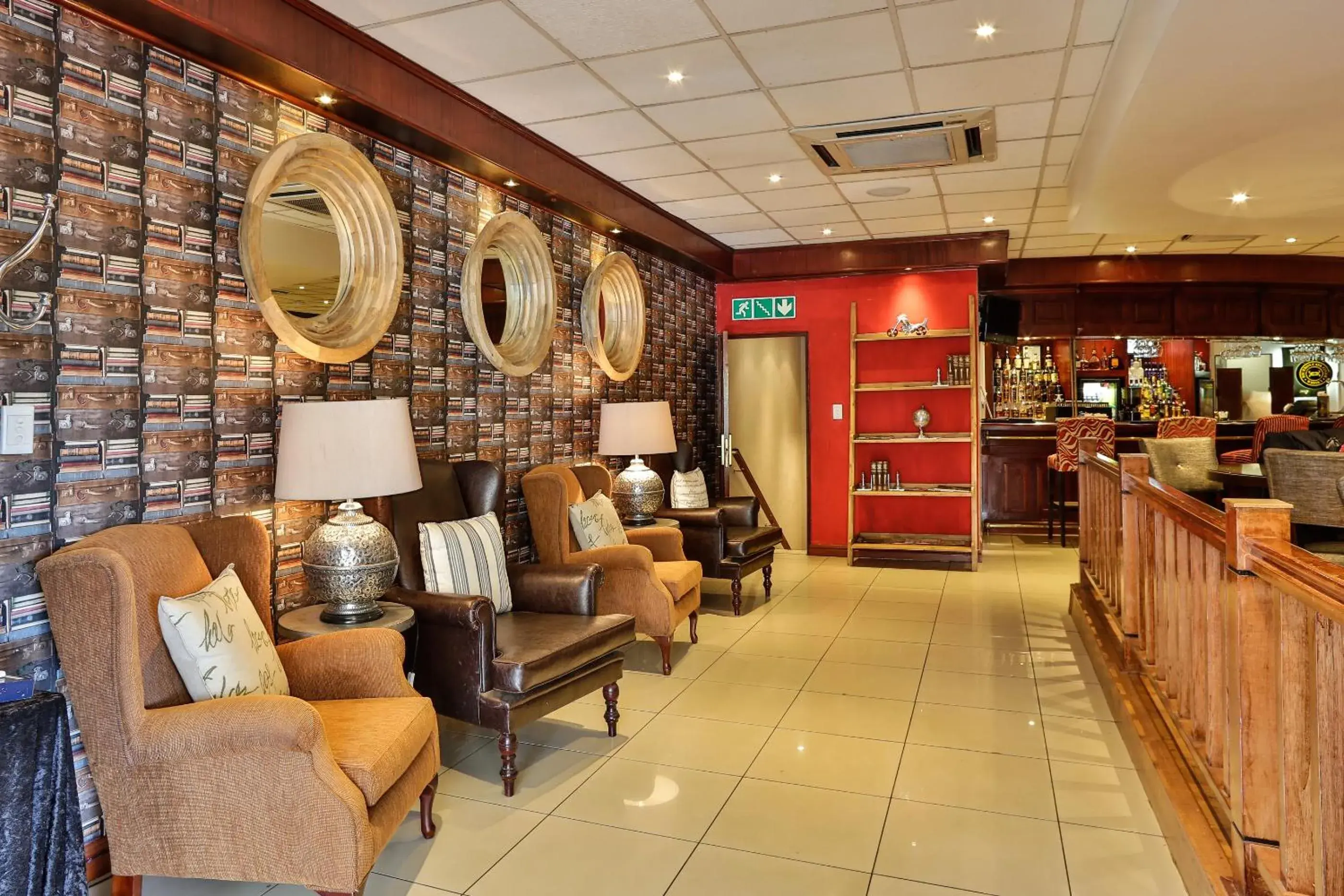 Lounge or bar in Birchwood Hotel and OR Tambo Conference Centre