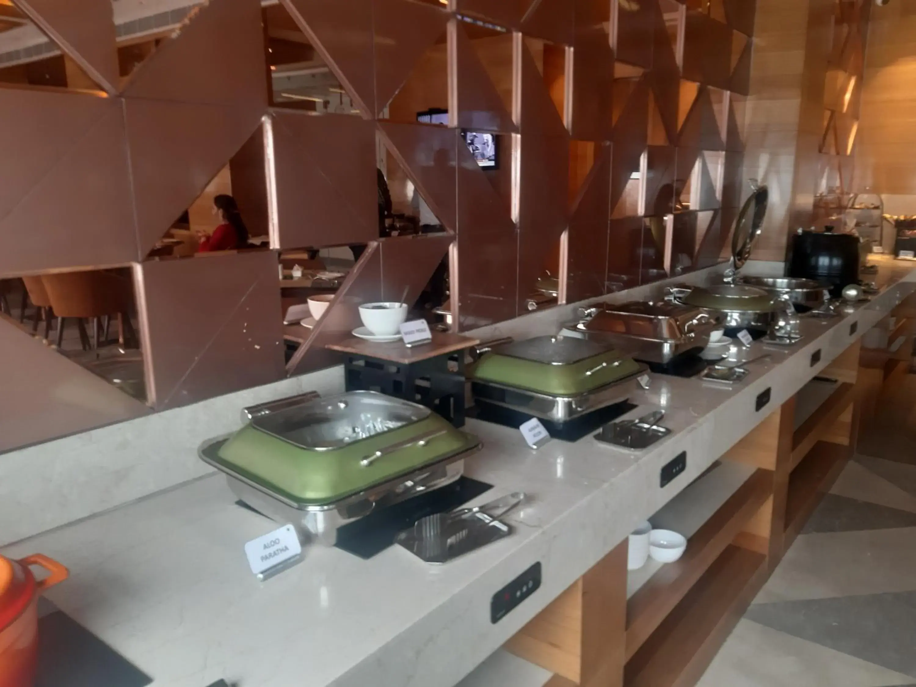 Breakfast, Kitchen/Kitchenette in Best Western Vrindavan