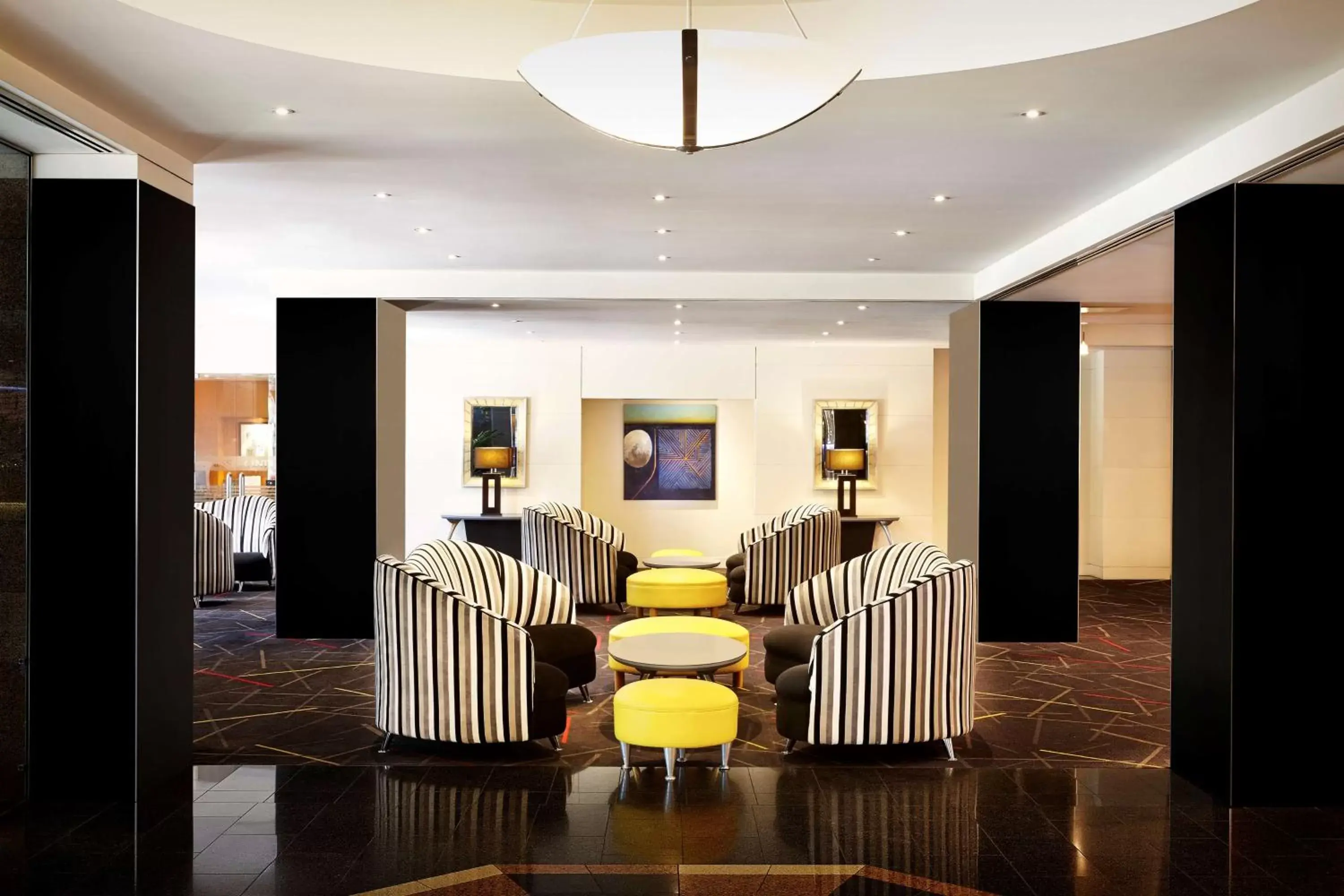 Lobby or reception, Lobby/Reception in Radisson On Flagstaff Gardens Melbourne