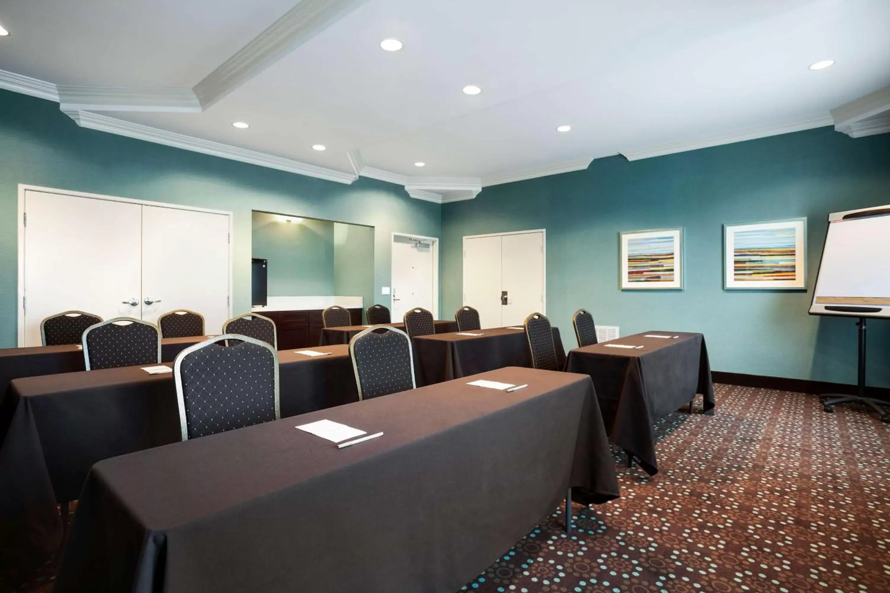 Meeting/conference room in Hampton Inn Los Angeles Int'l Airport/Hawthorne