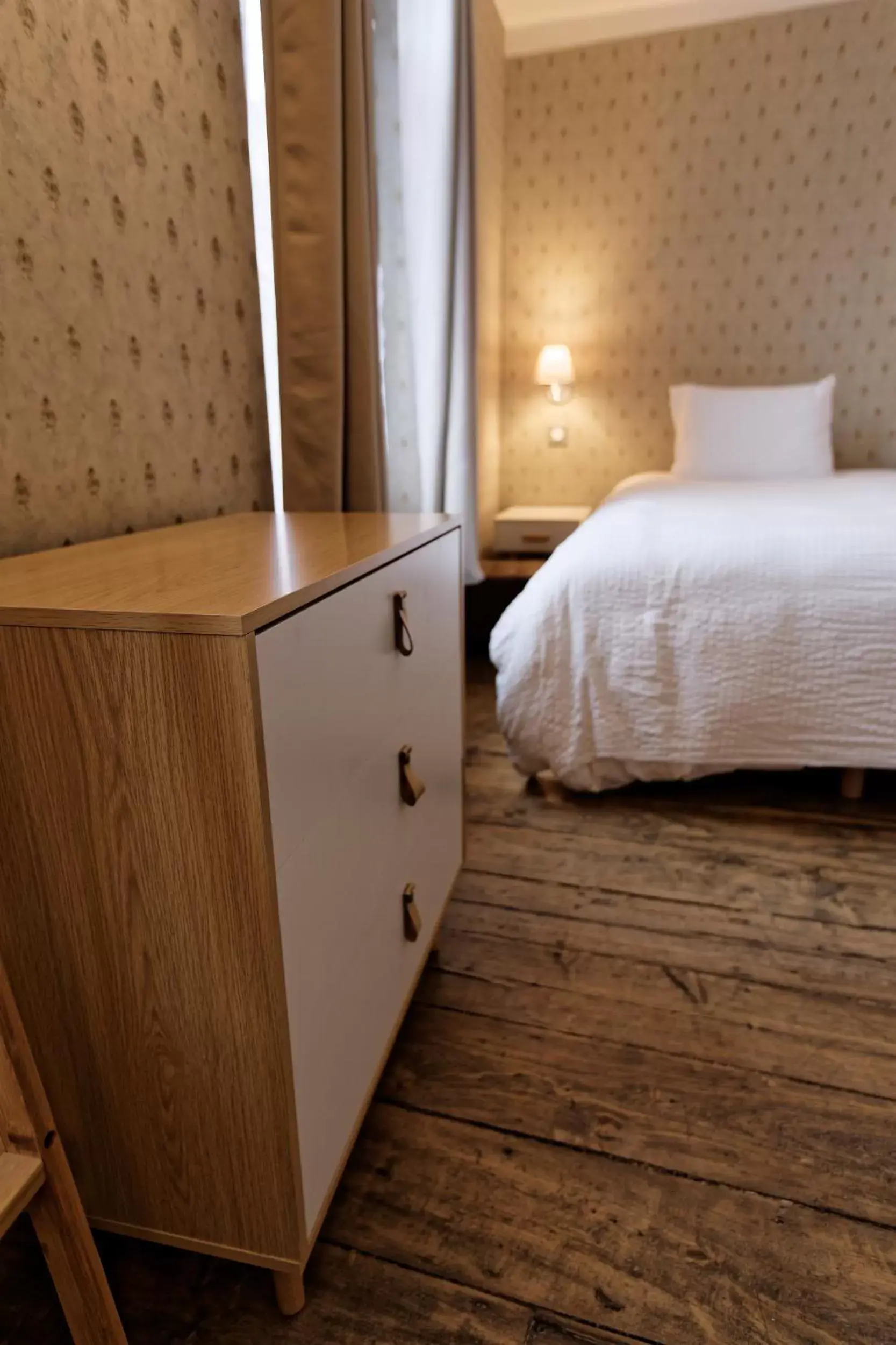 Bedroom, Bed in Appart'Hôtel Sainte Trinité