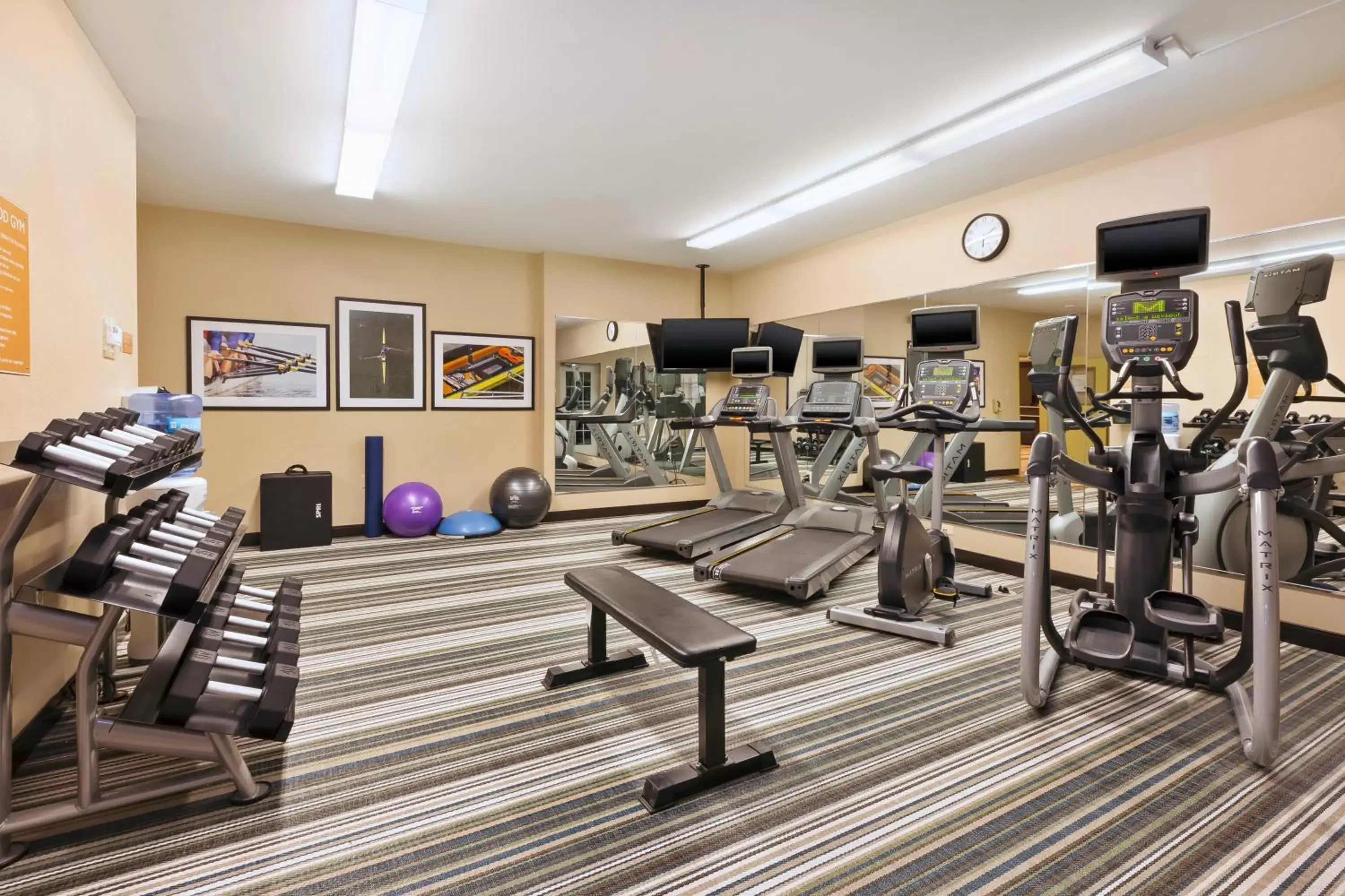 Fitness centre/facilities, Fitness Center/Facilities in Candlewood Suites Washington North, an IHG Hotel
