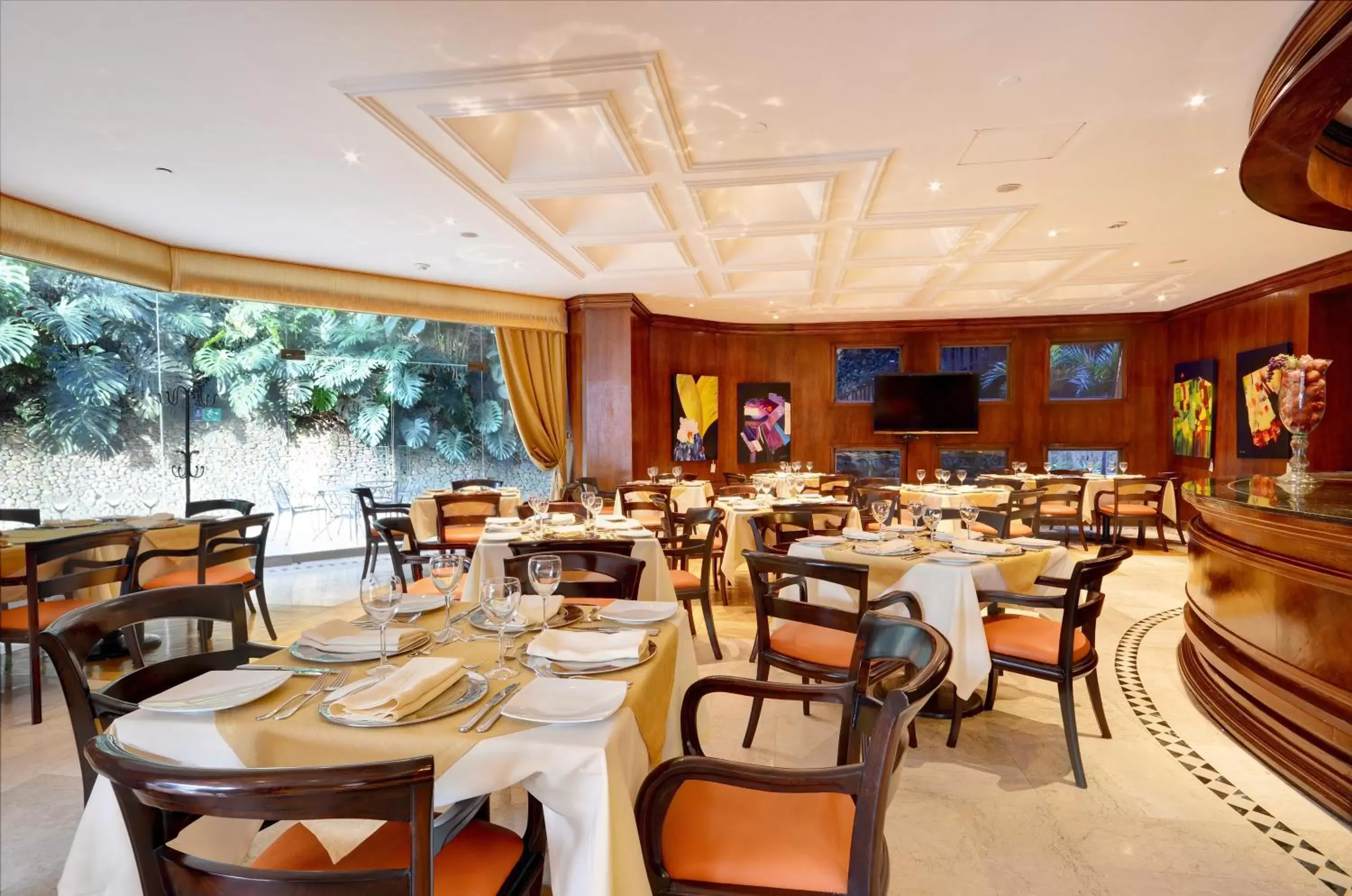Dining area, Restaurant/Places to Eat in Hotel Dann Carlton Belfort Medellin