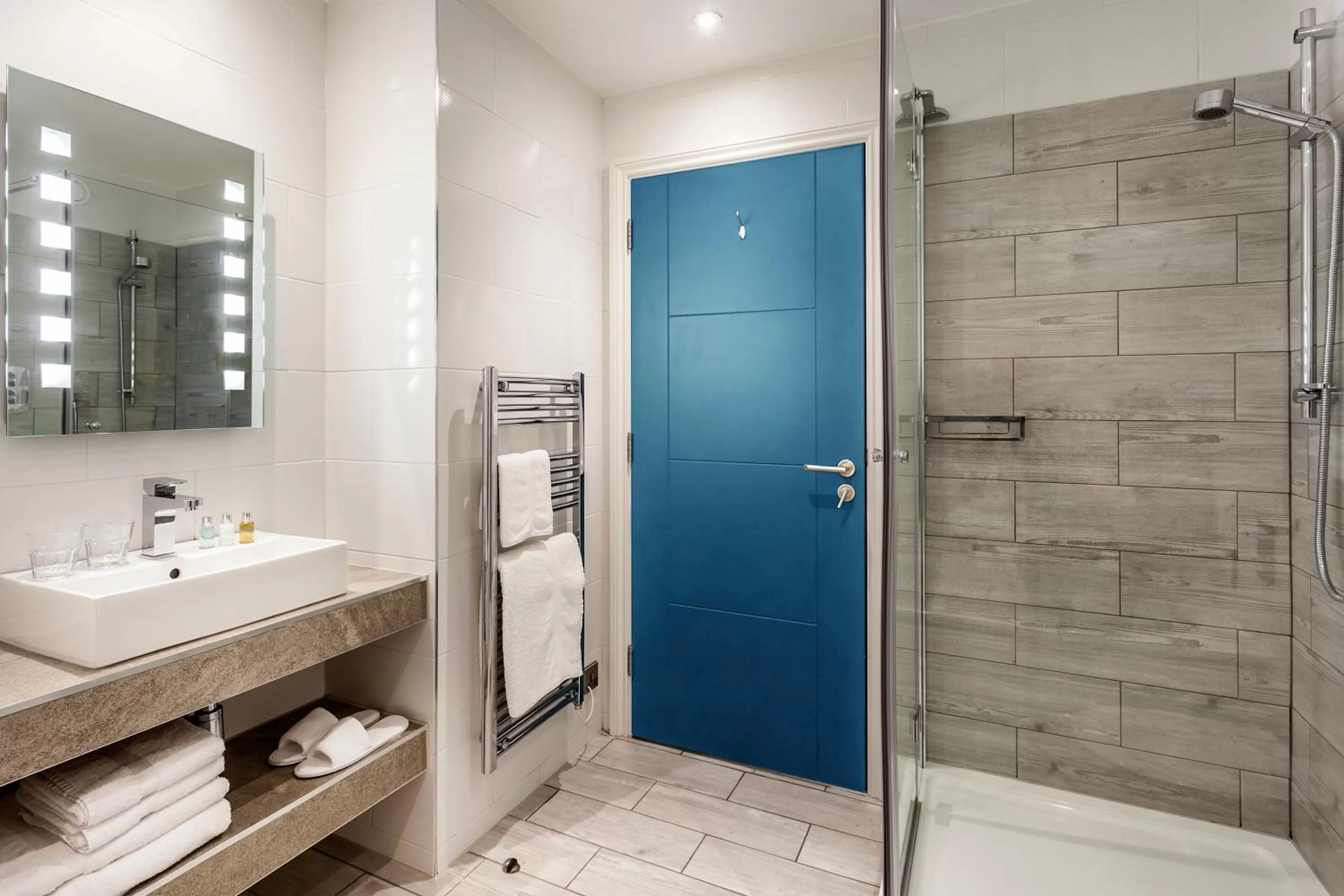 Shower in The Daffodil Hotel & Spa