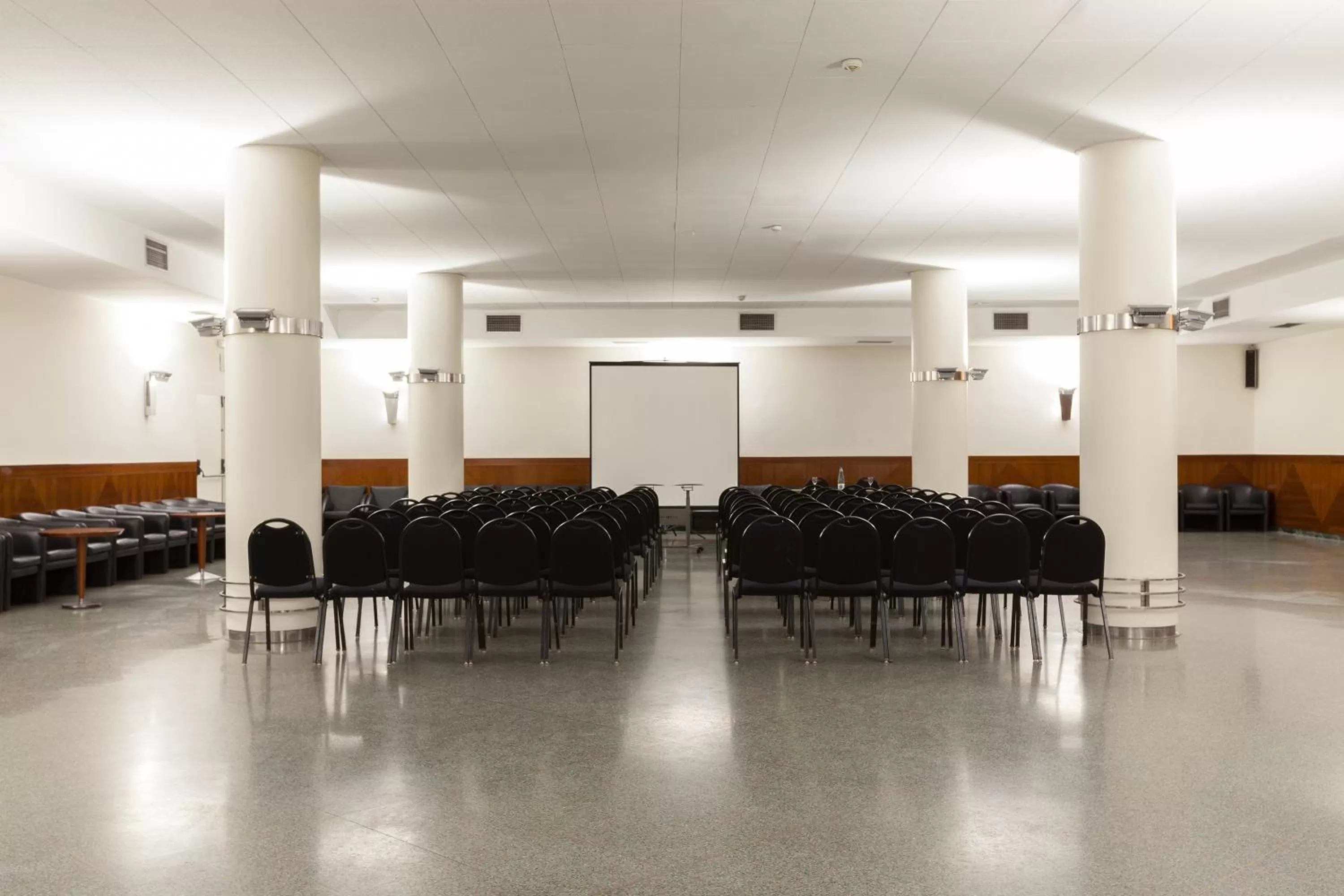 Living room in URH Ciutat de Mataró