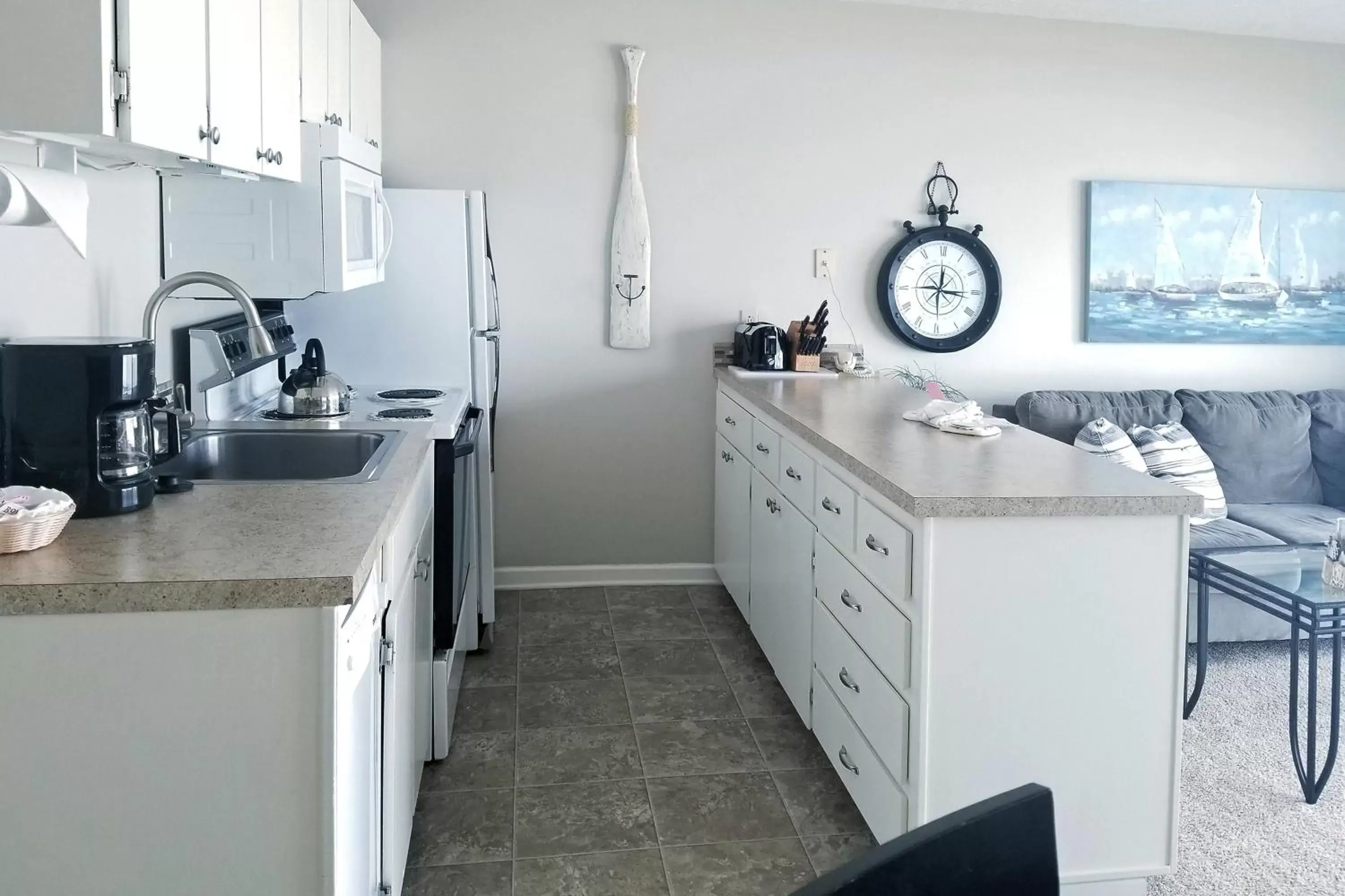 Kitchen or kitchenette, Kitchen/Kitchenette in Ocean Terrace Condominiums