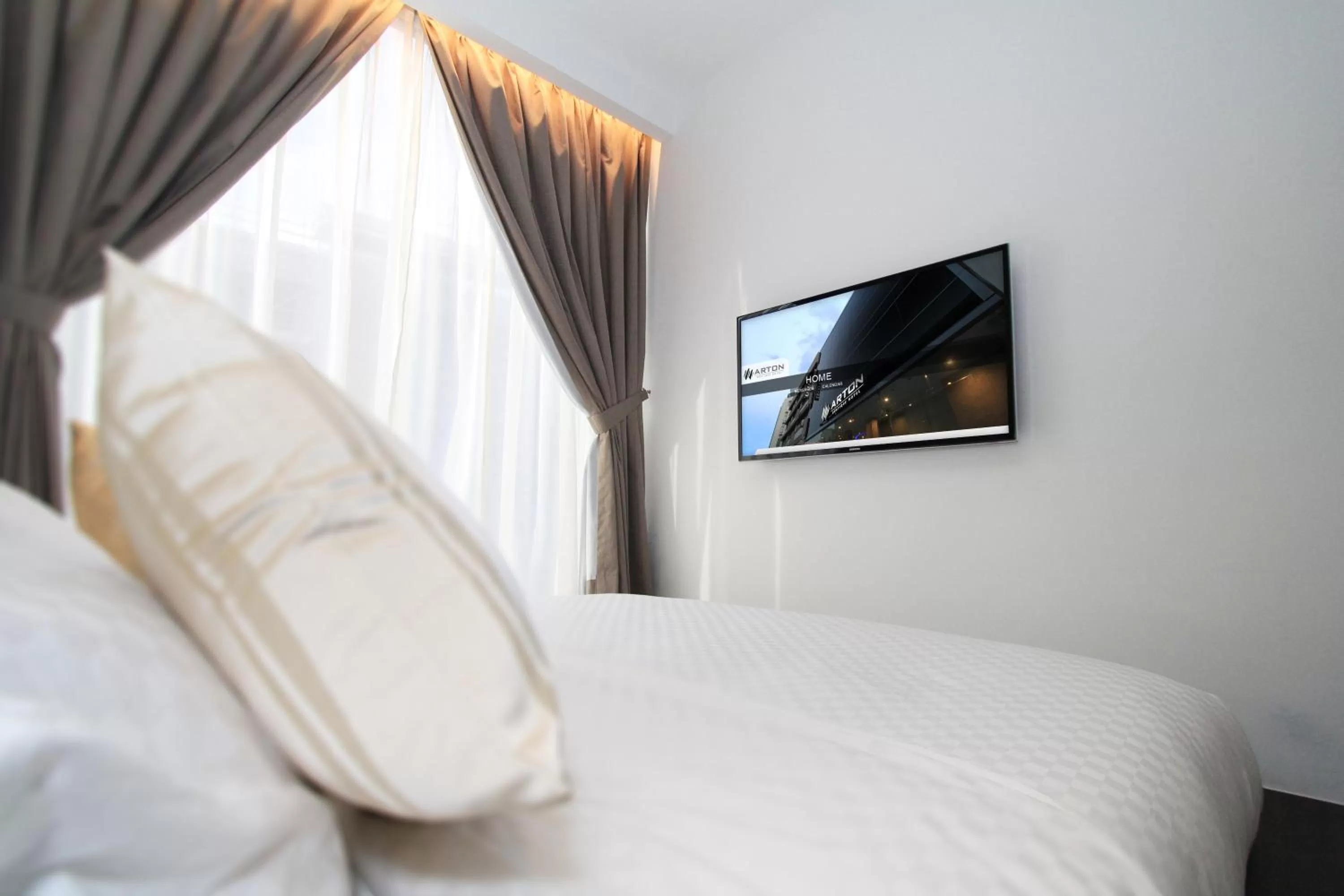 Bed in Arton Boutique Hotel